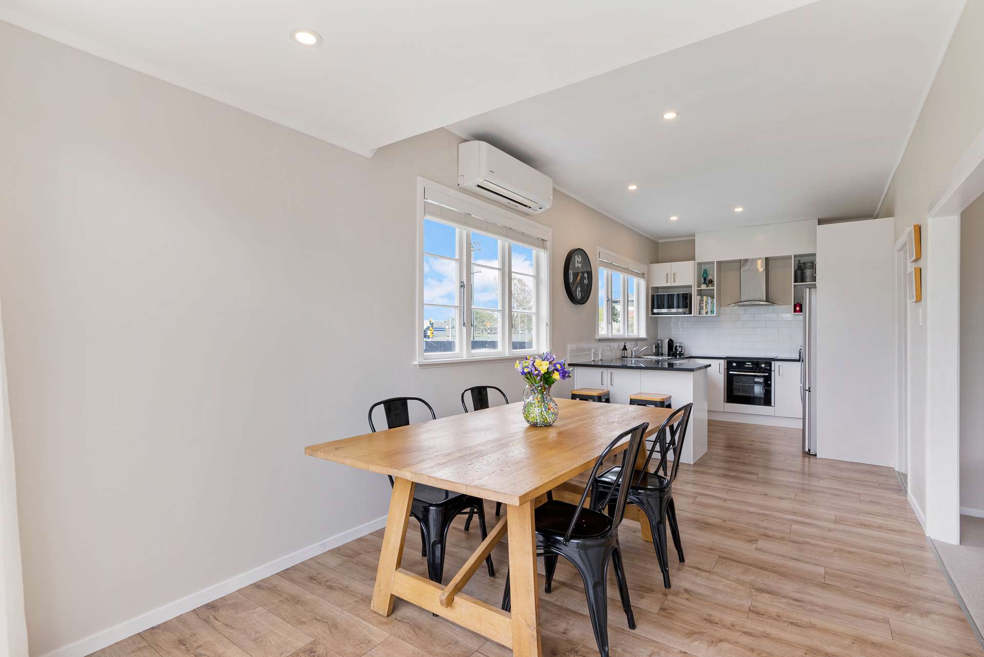 96 Mountain Road photo 5