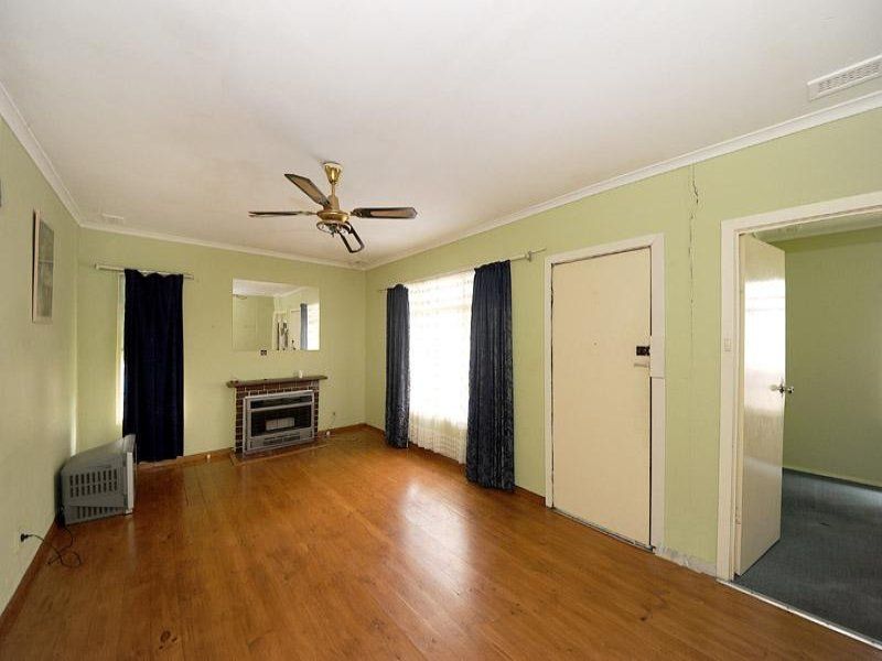27 Latham Crescent, Dandenong North, VIC 3175