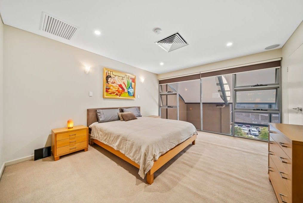 3/1 Alvan Street — photo 11 of 23
