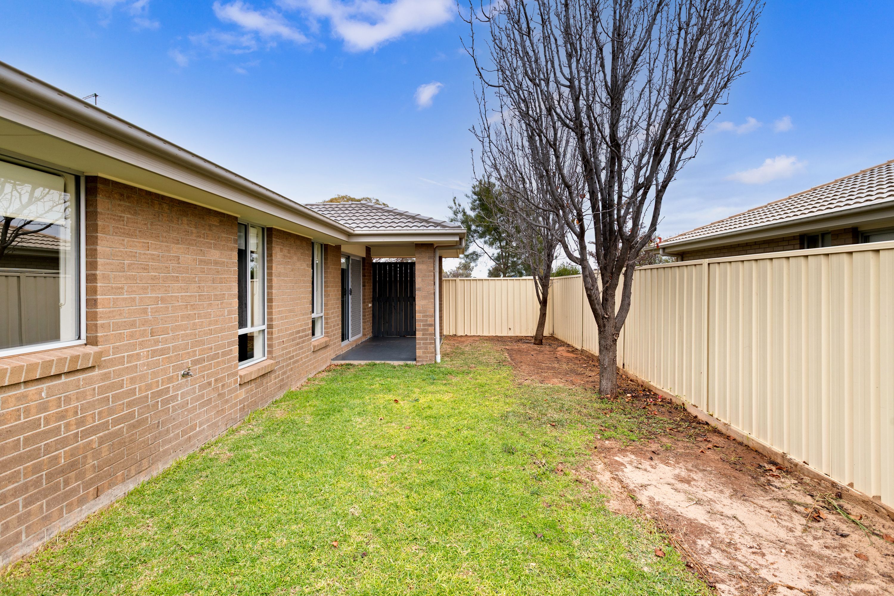 2/38 Montana Drive — photo 17 of 17