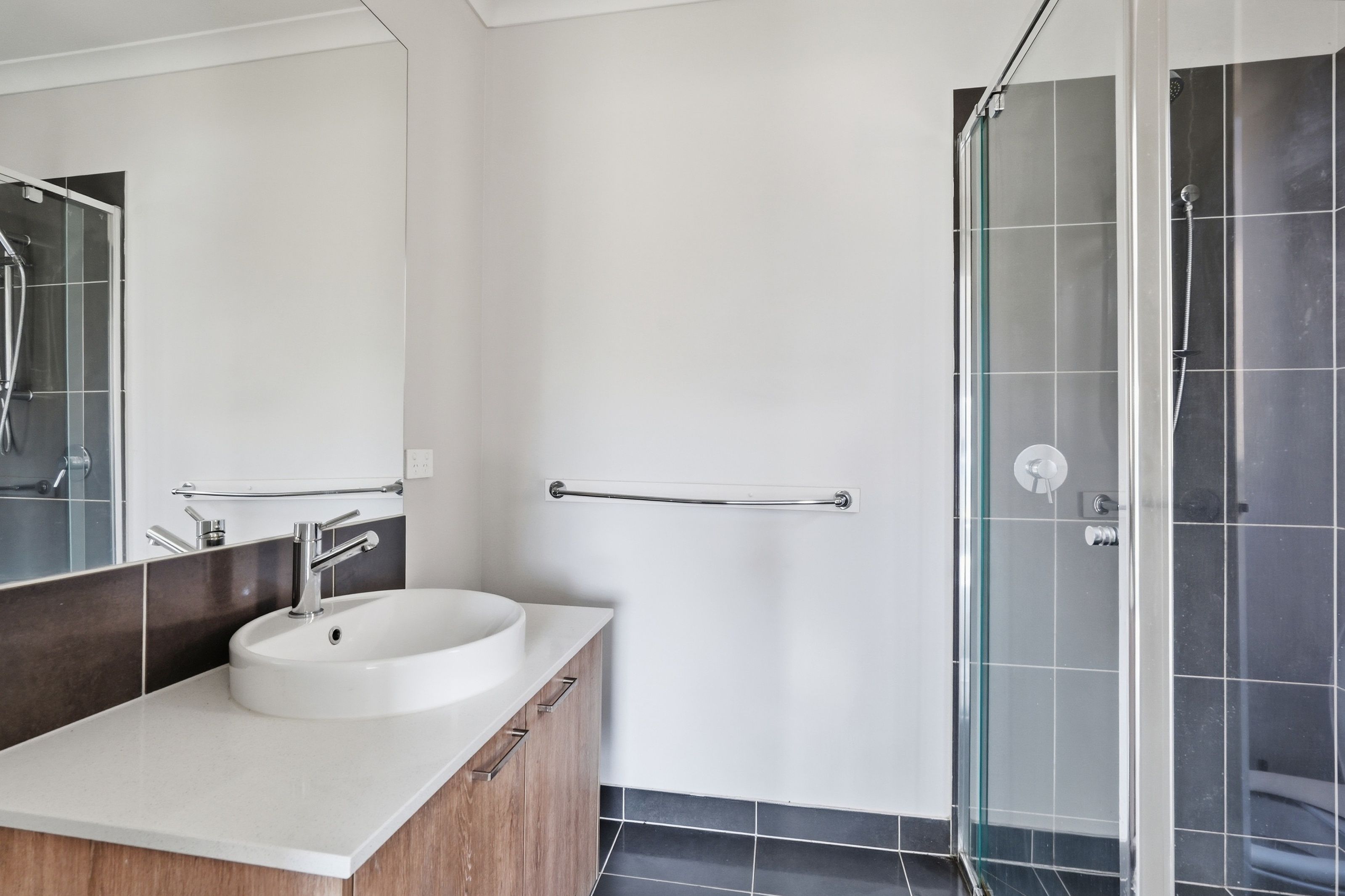 15 Cygnet Avenue — photo 10 of 11