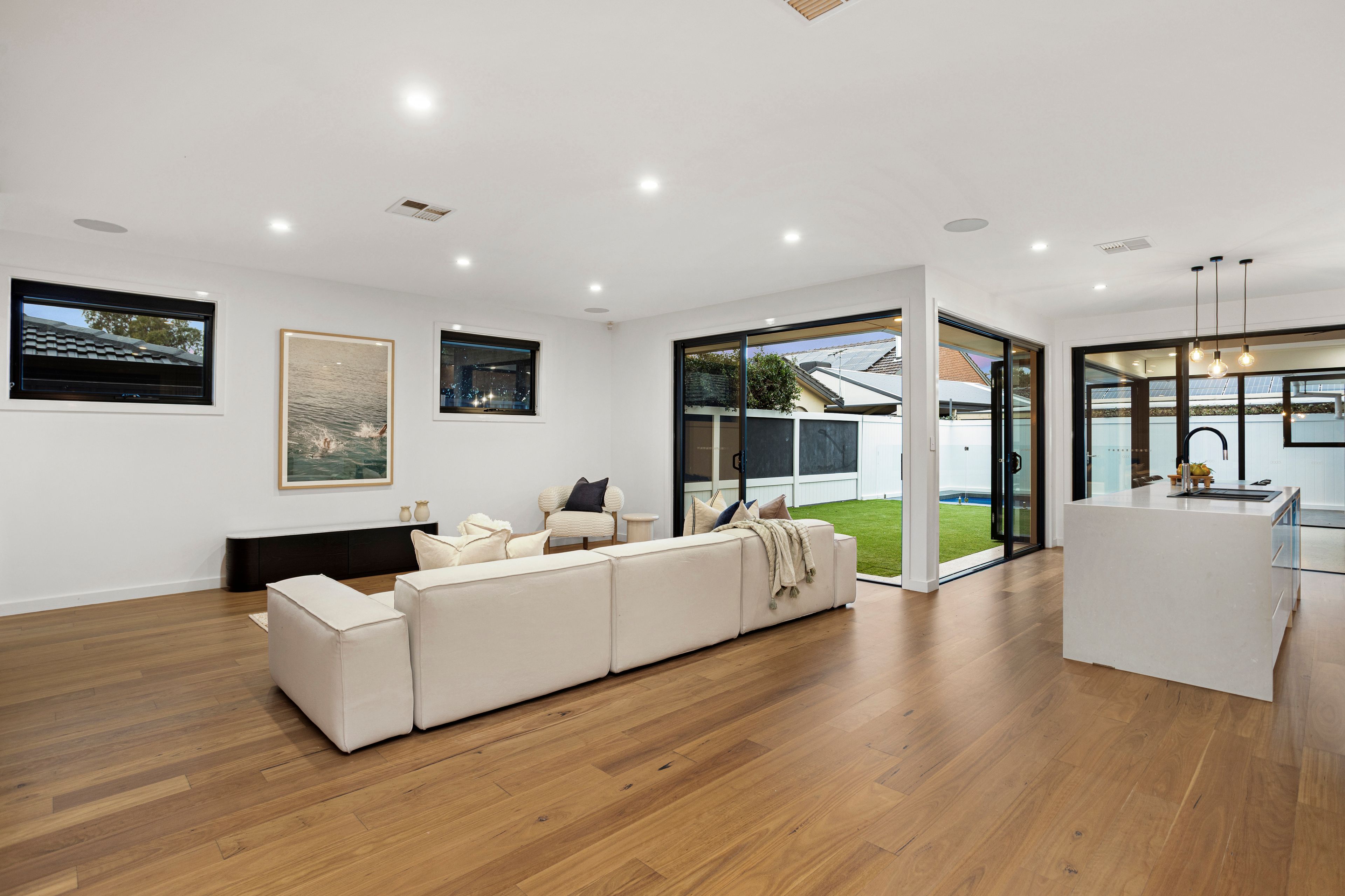 2B St Andrews Way — photo 12 of 30