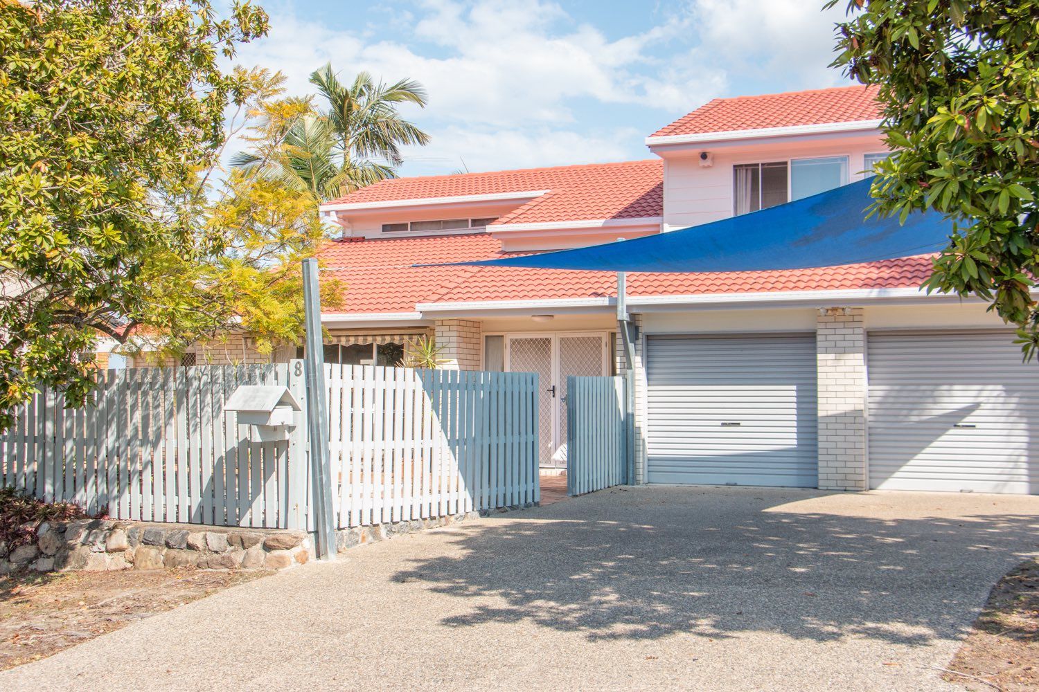 8 Vincent Place, Sinnamon Park QLD 4073