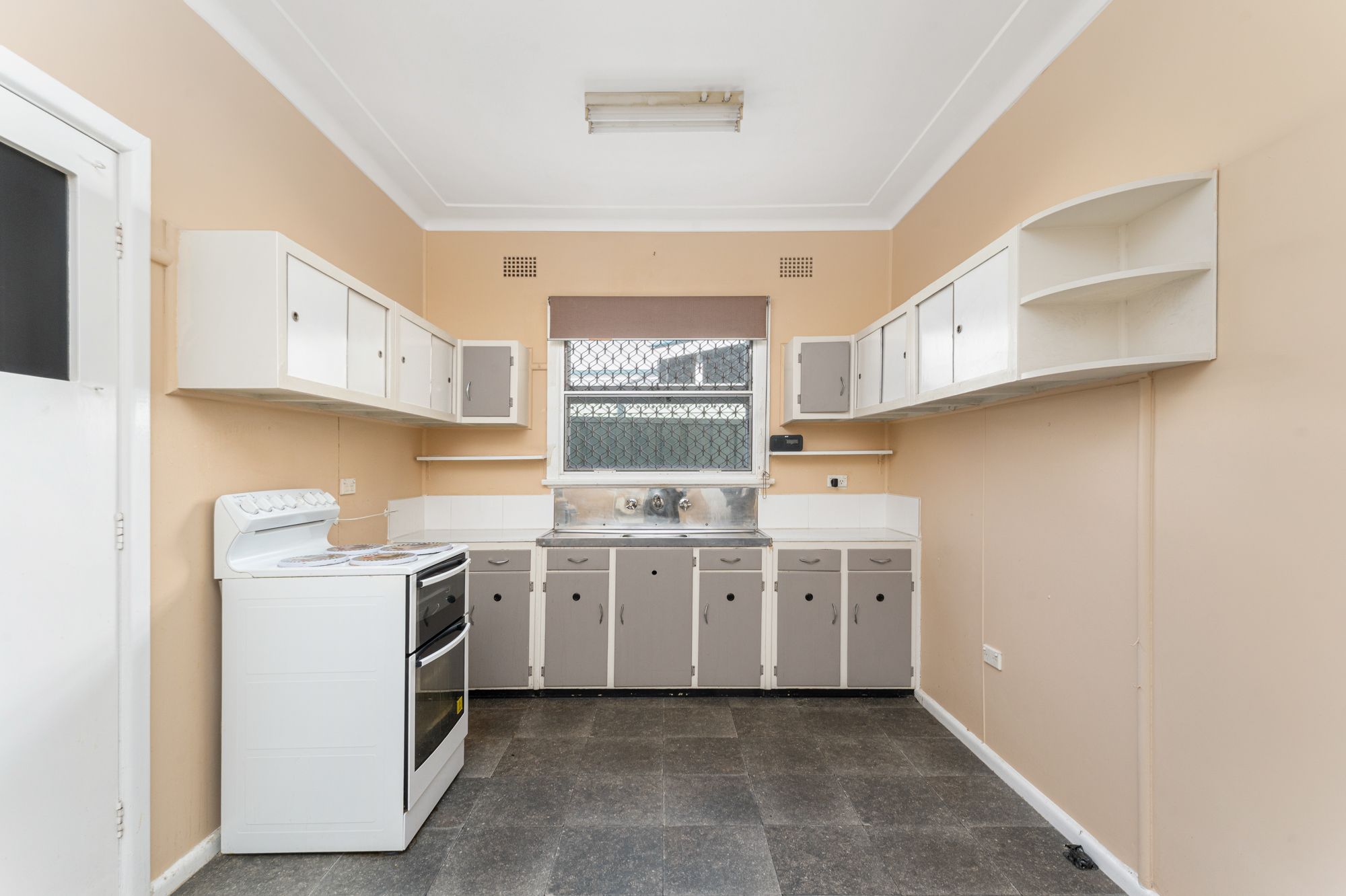 10 Haynes Street — photo 5 of 15