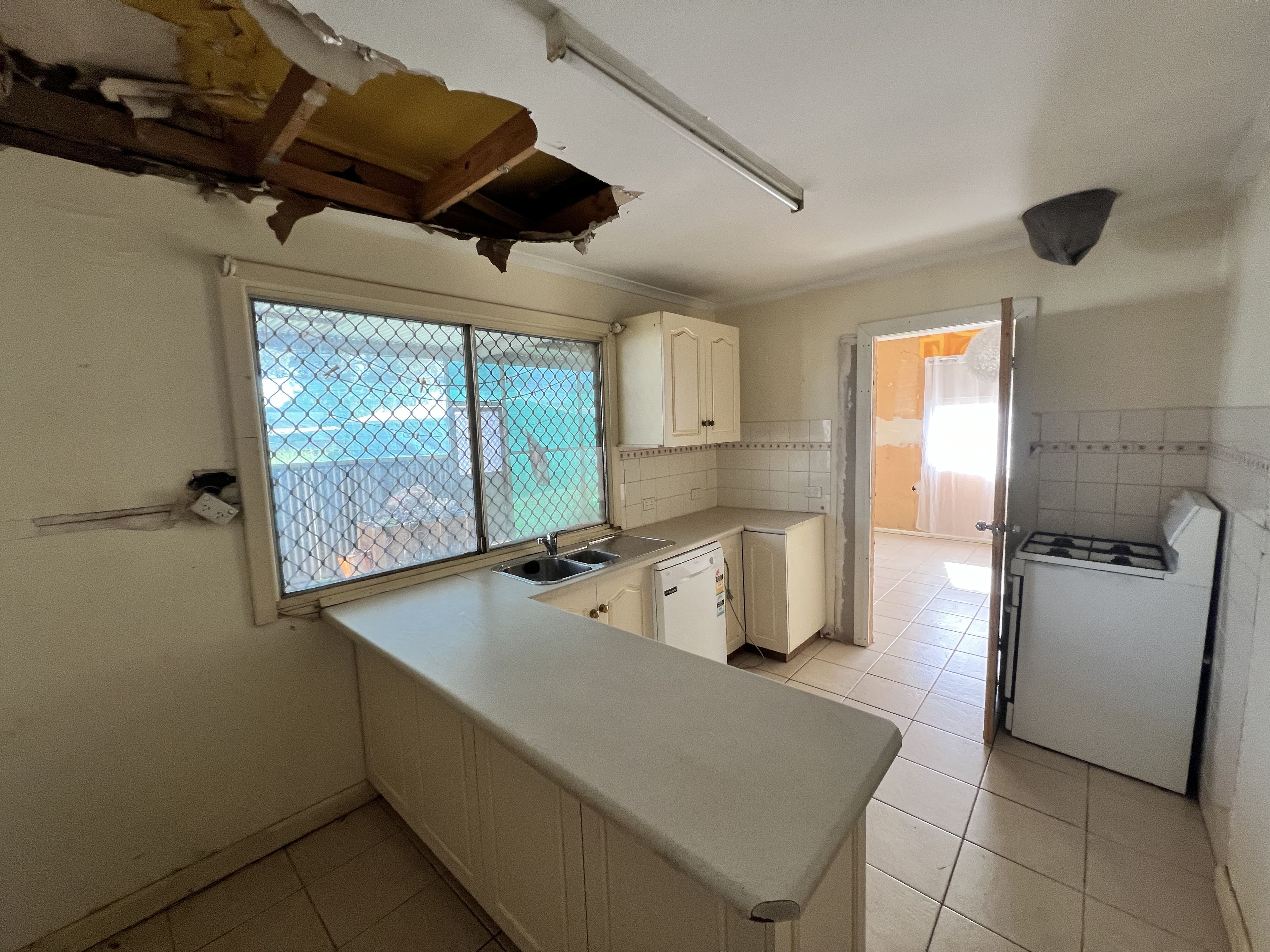 522 Lane Lane — photo 9 of 15