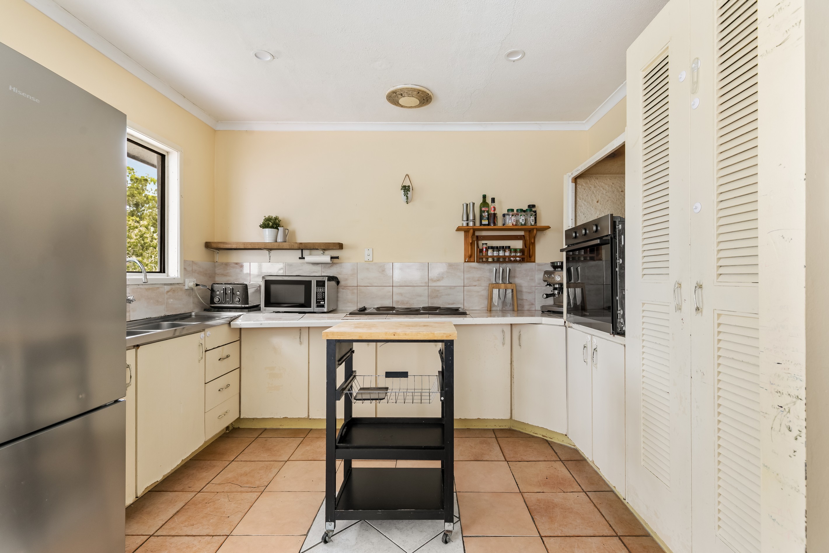 26 Golden Crescent, Southport, QLD 4215