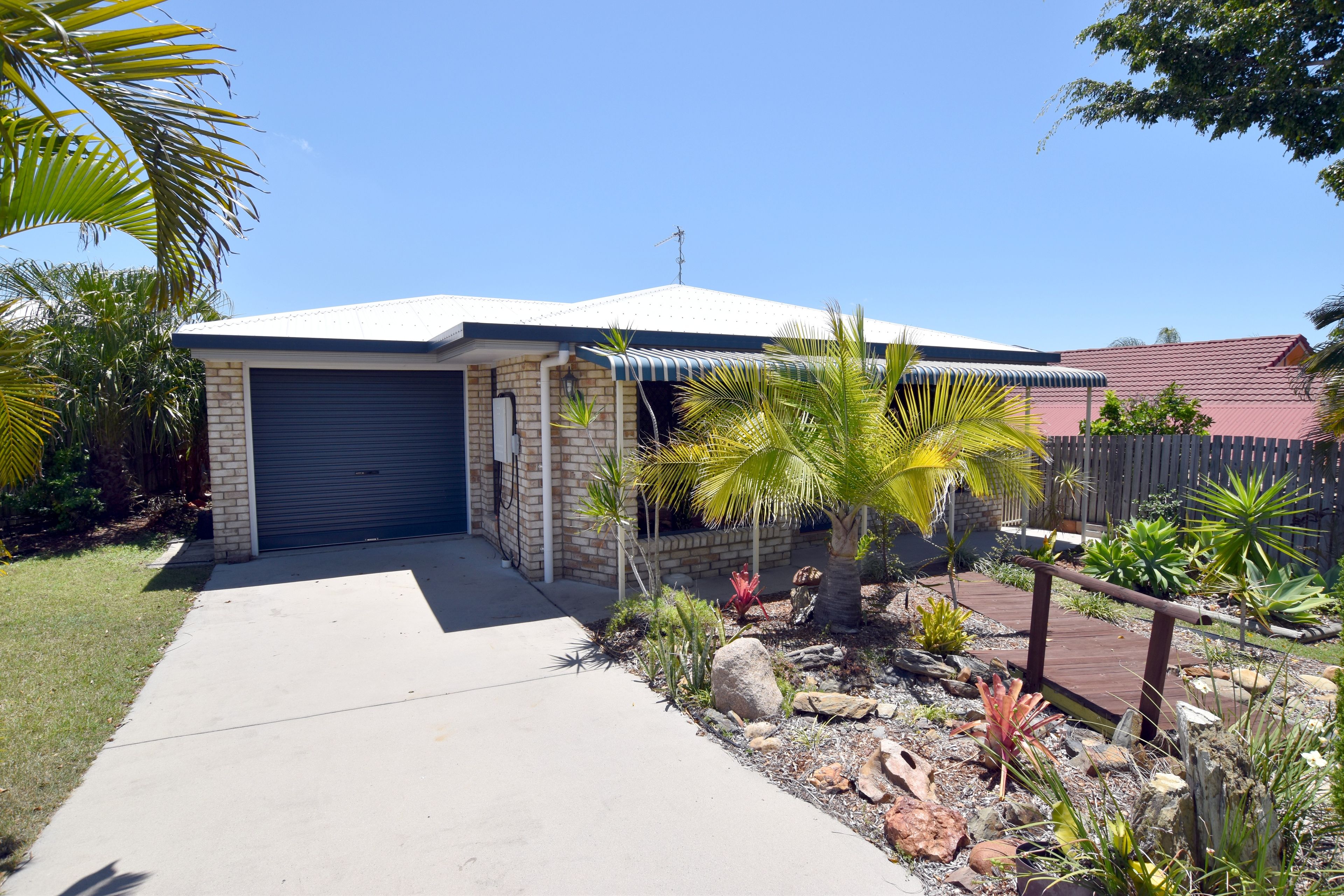4 Stitt Close, Glen Eden, QLD 4680