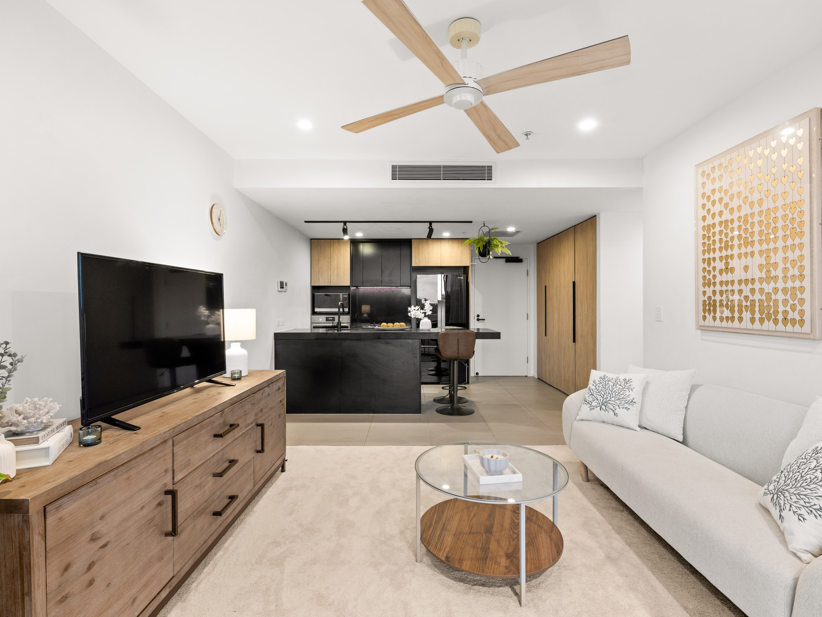 208/19 Deshon Street, Woolloongabba, QLD 4102