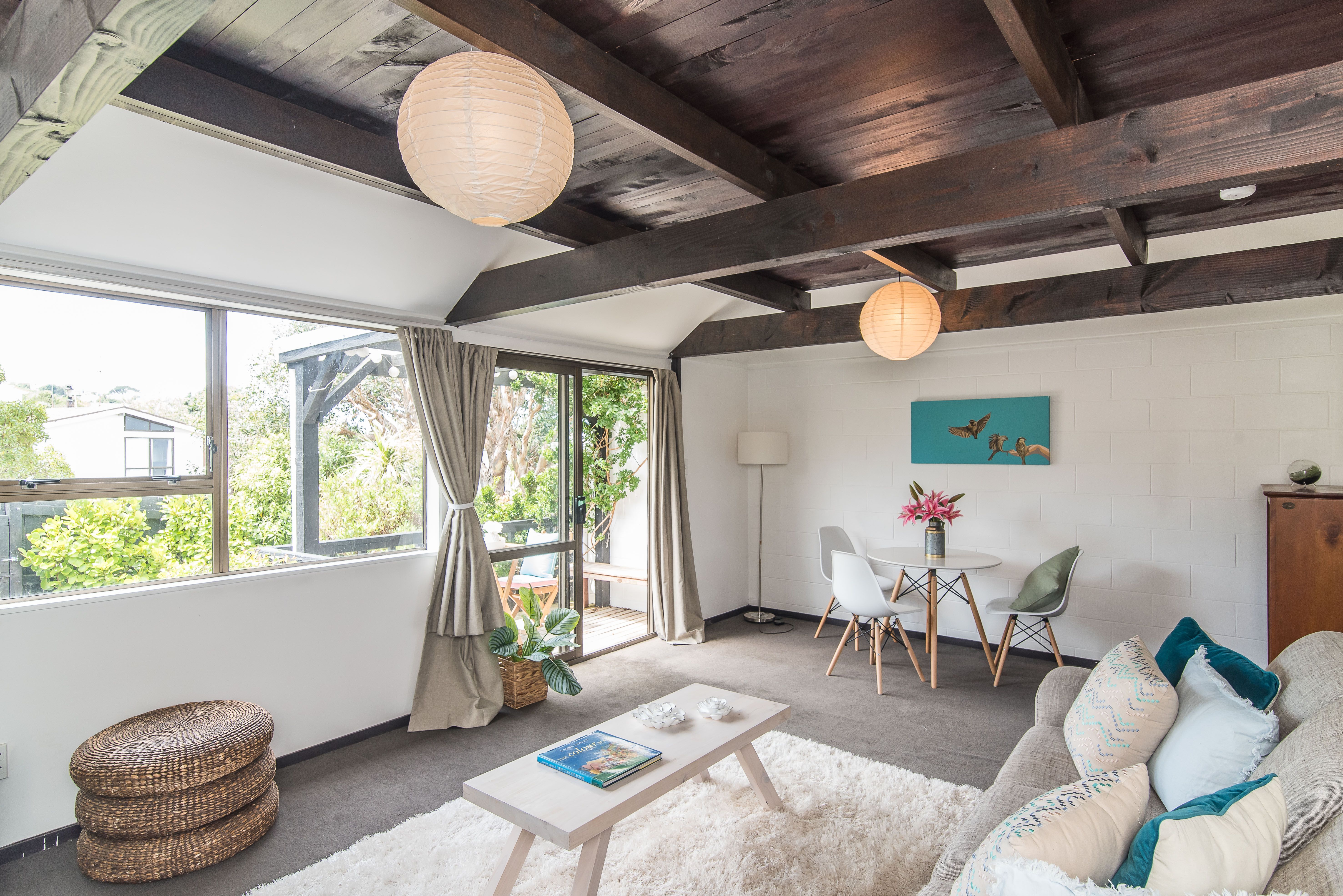 144 Akaroa Drive (Access from 144 Arahanga Grove), Maupuia, Wellington City