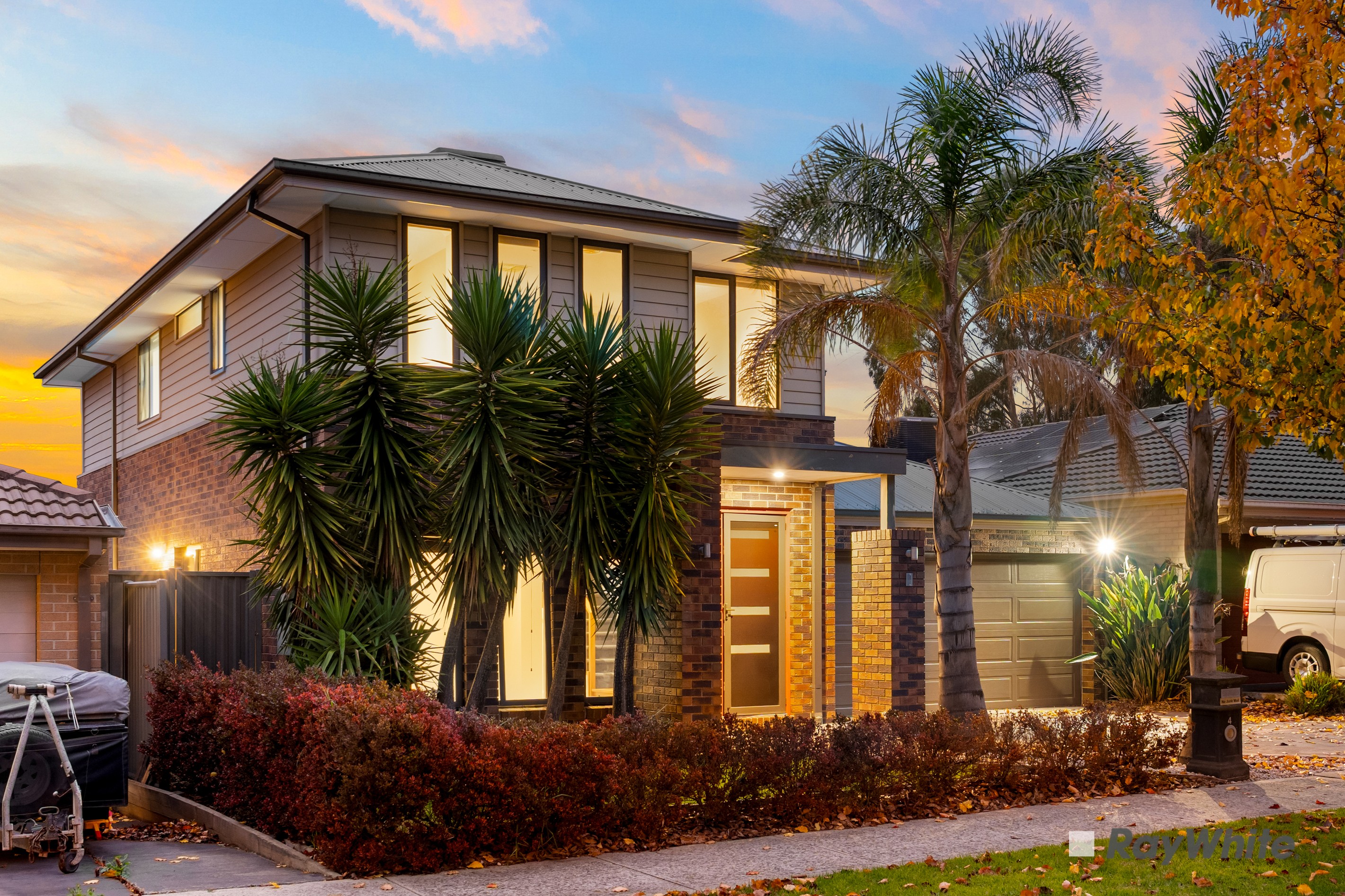4 Pinebank Avenue, Cranbourne East, VIC 3977