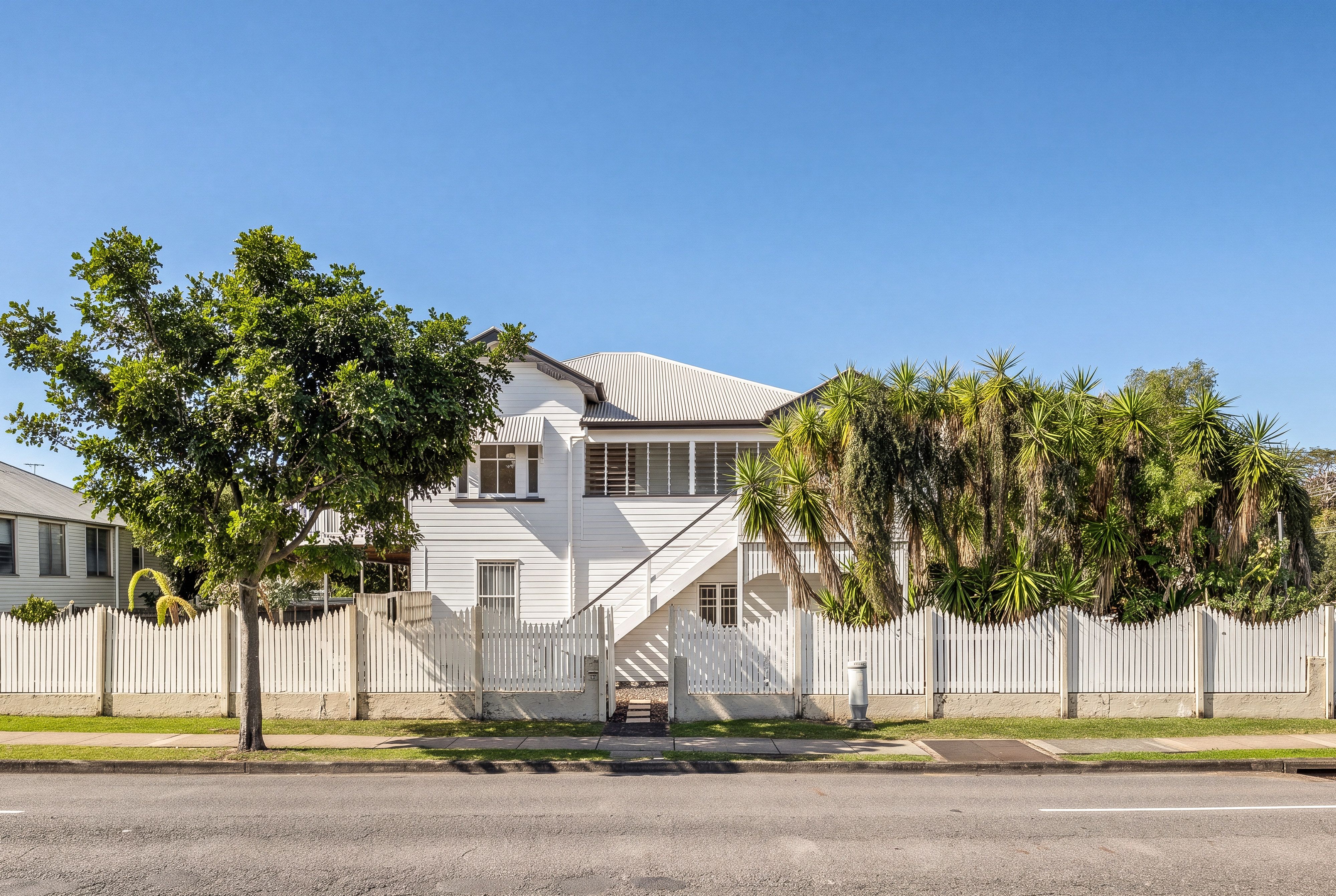 2 Bayliss Street, Toowong, QLD 4066
