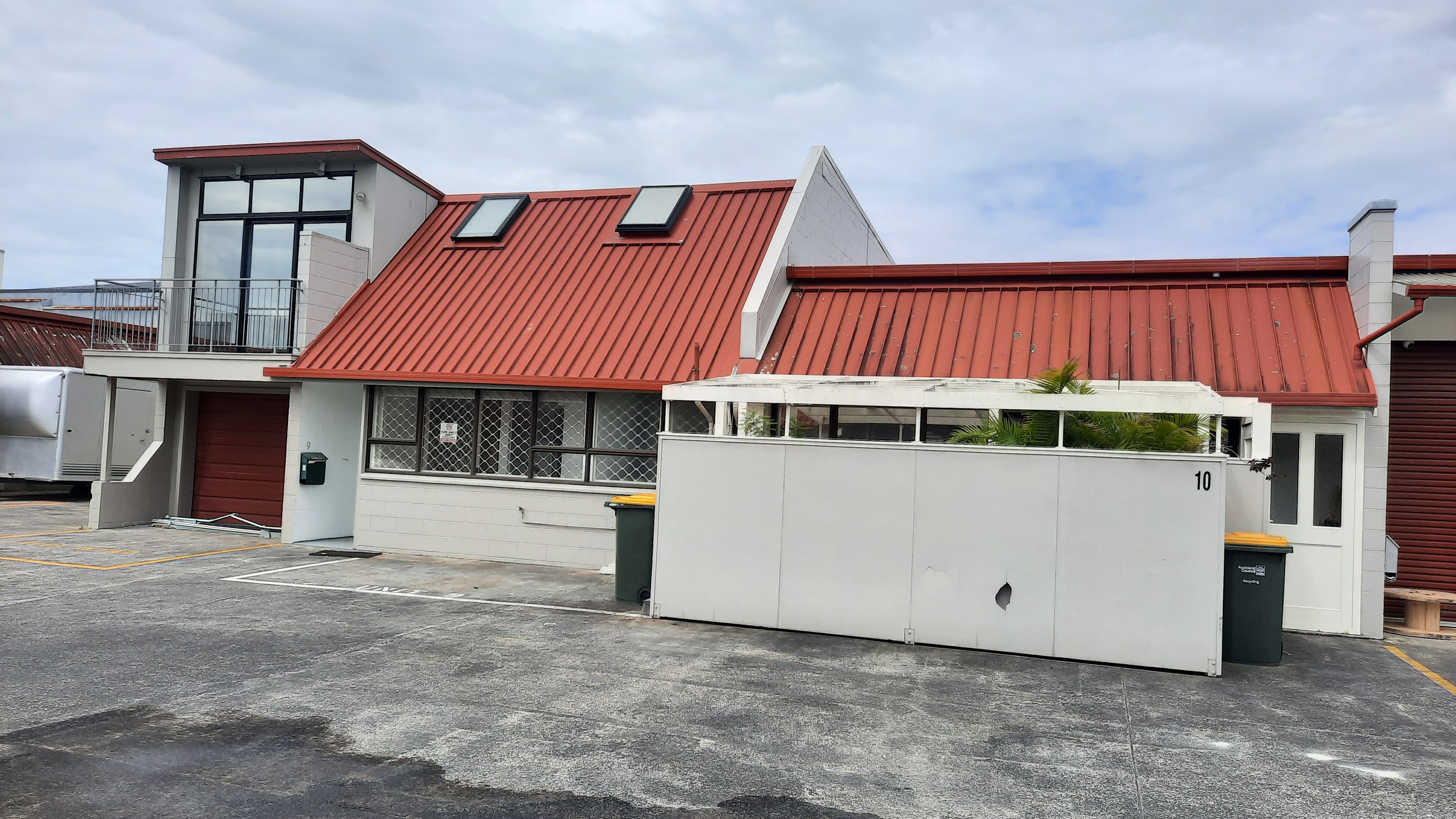 9/8 Moselle Avenue, Henderson, Waitakere City