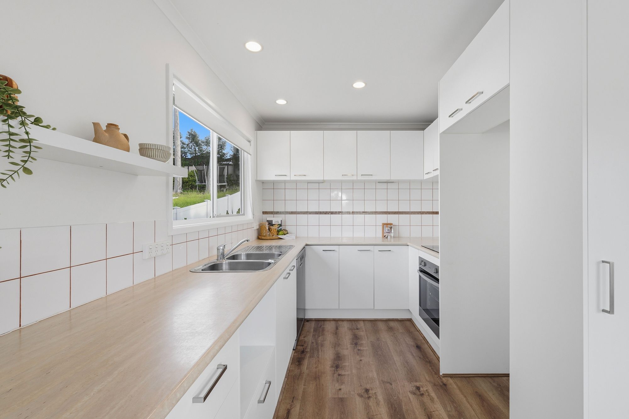 40 Macquarie Avenue, Molendinar, QLD 4214
