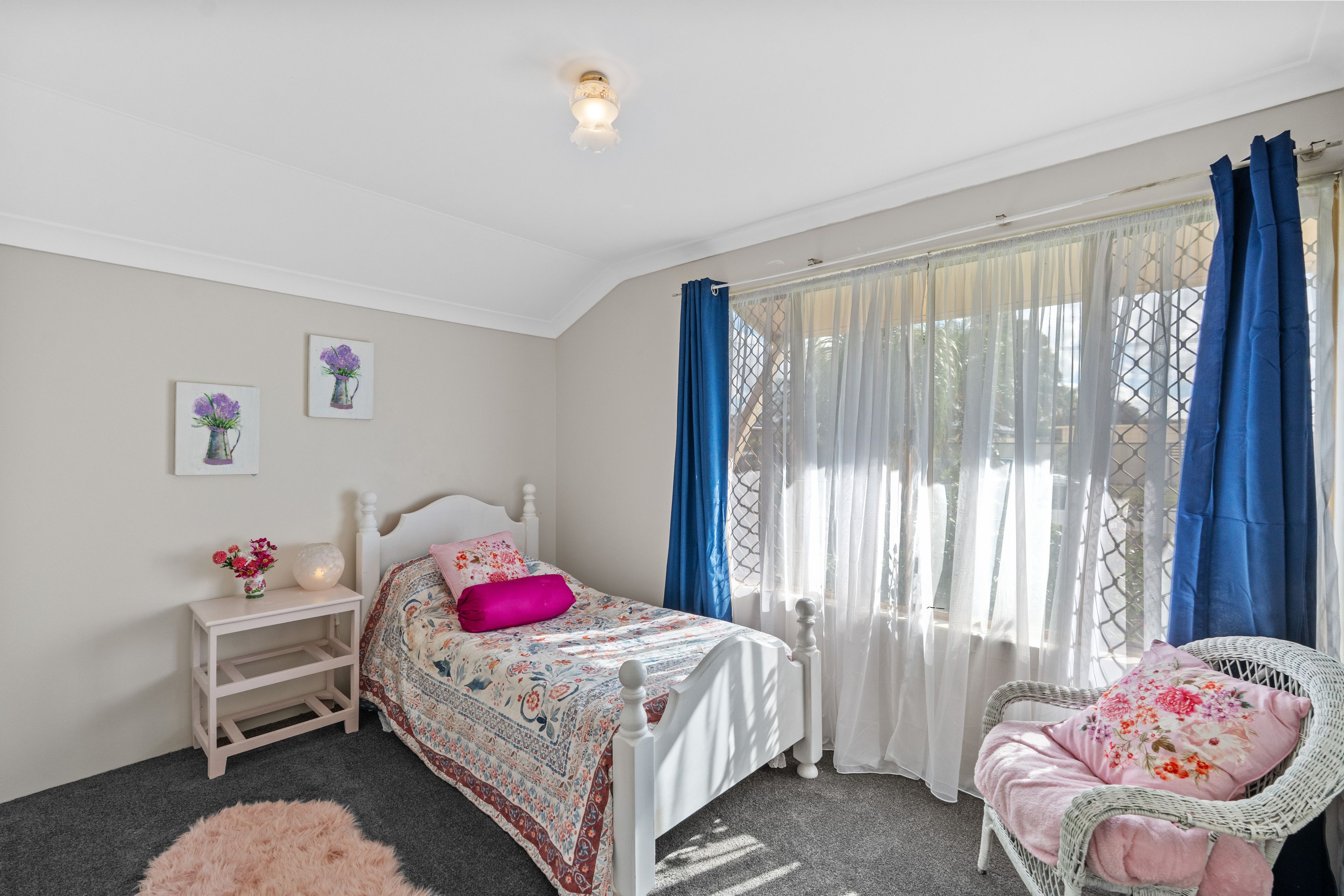 18 DURACK Crescent — photo 18 of 23