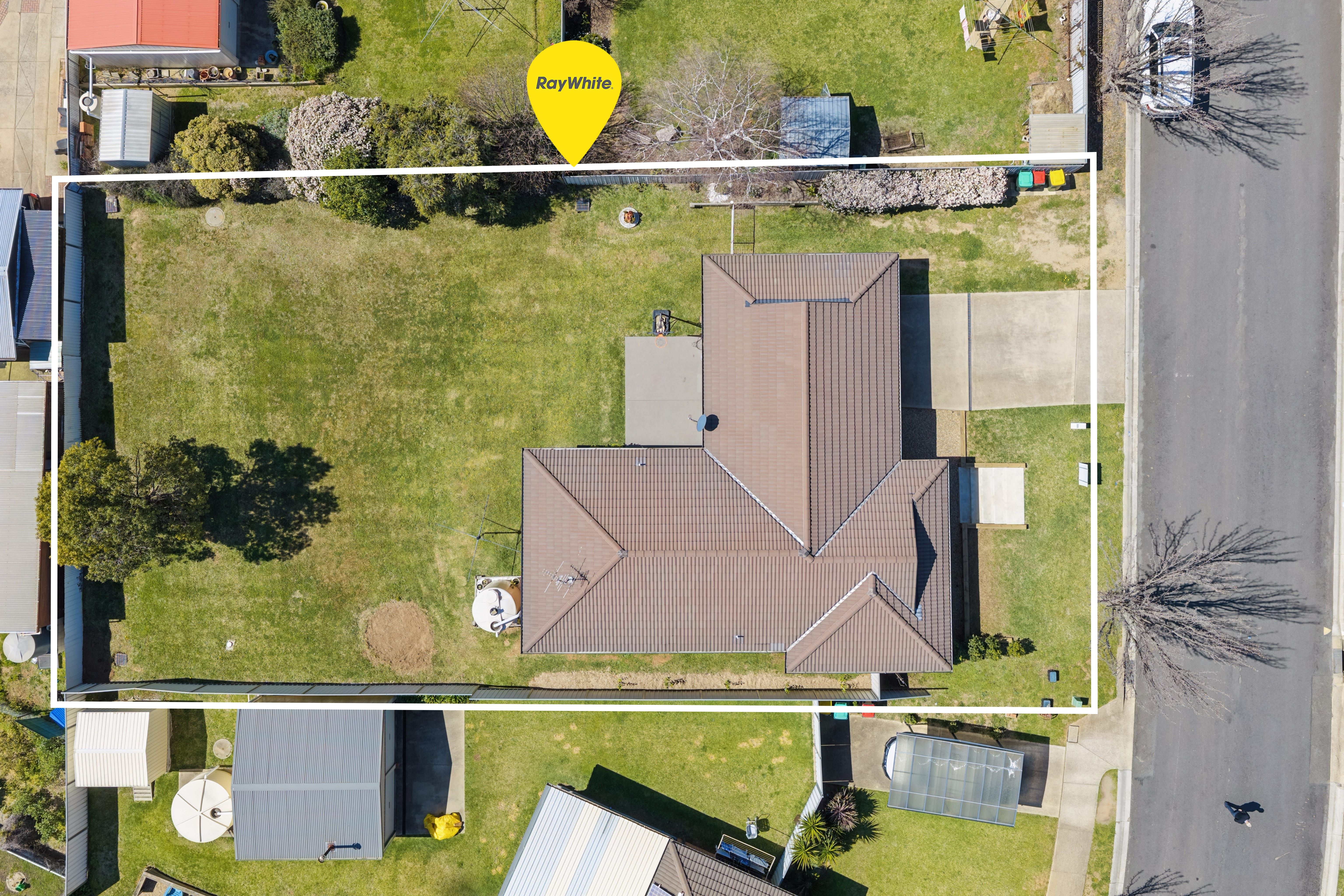 24 Henry Place — photo 18 of 19
