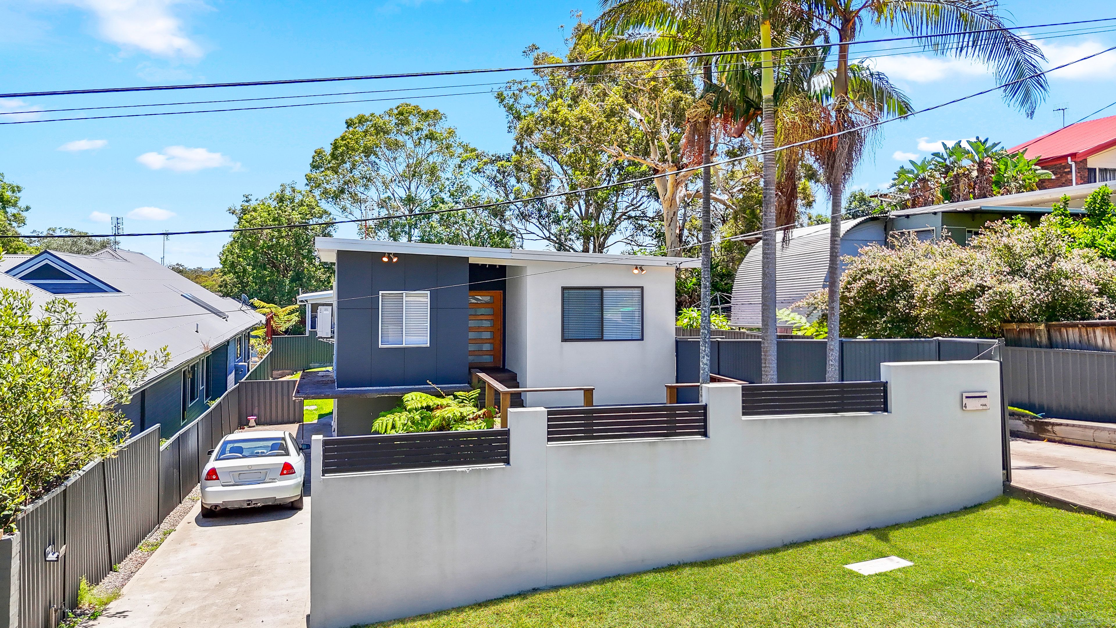 4 & 4a Hartog Avenue, Lake Munmorah, NSW 2259