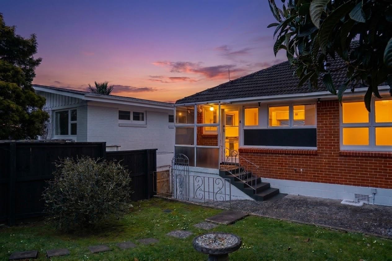 1/36 Holland Road, Hillcrest, North Shore City