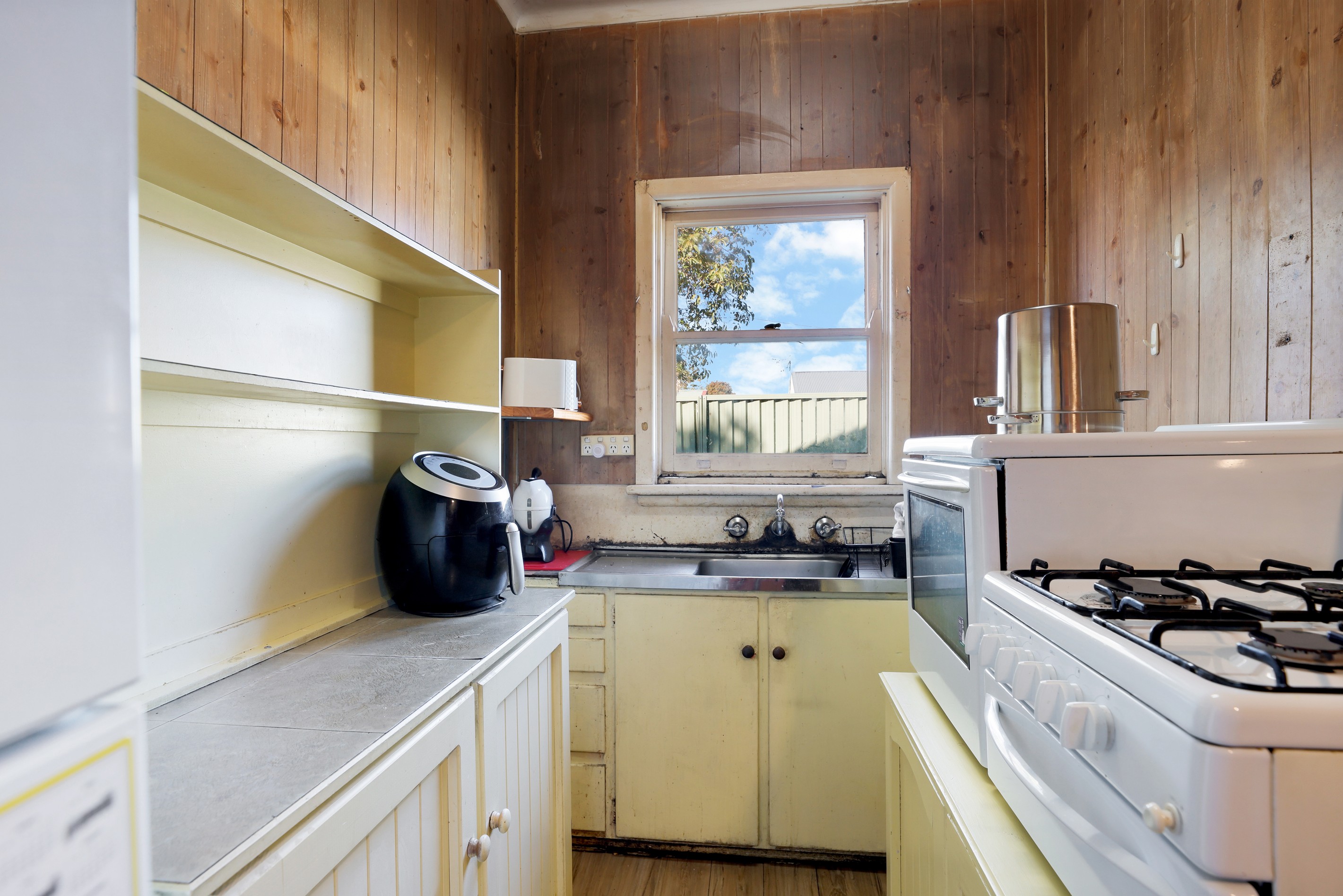 38 Dorothy Crescent, Colyton, NSW 2760