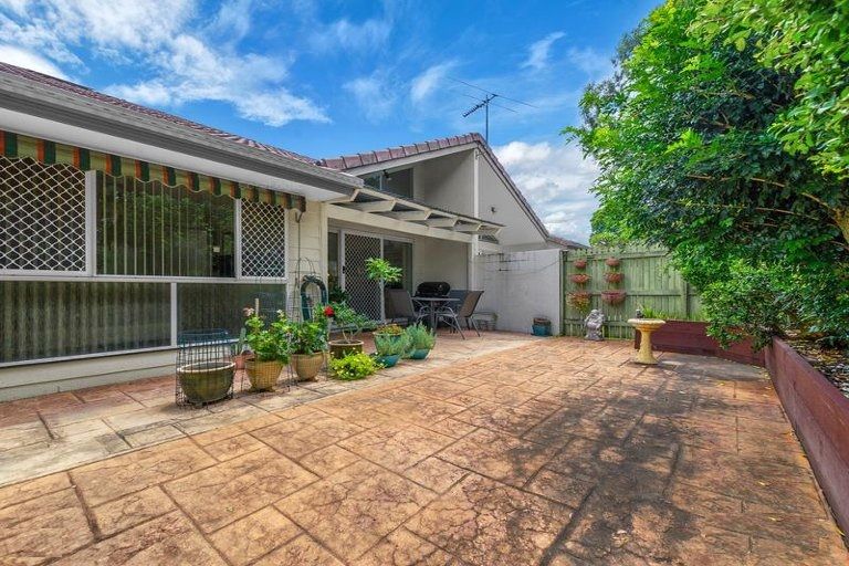  16 Stay Place, Carseldine QLD 4034