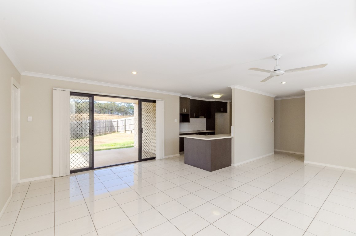 6 Carnegie Court, Glen Eden, QLD 4680