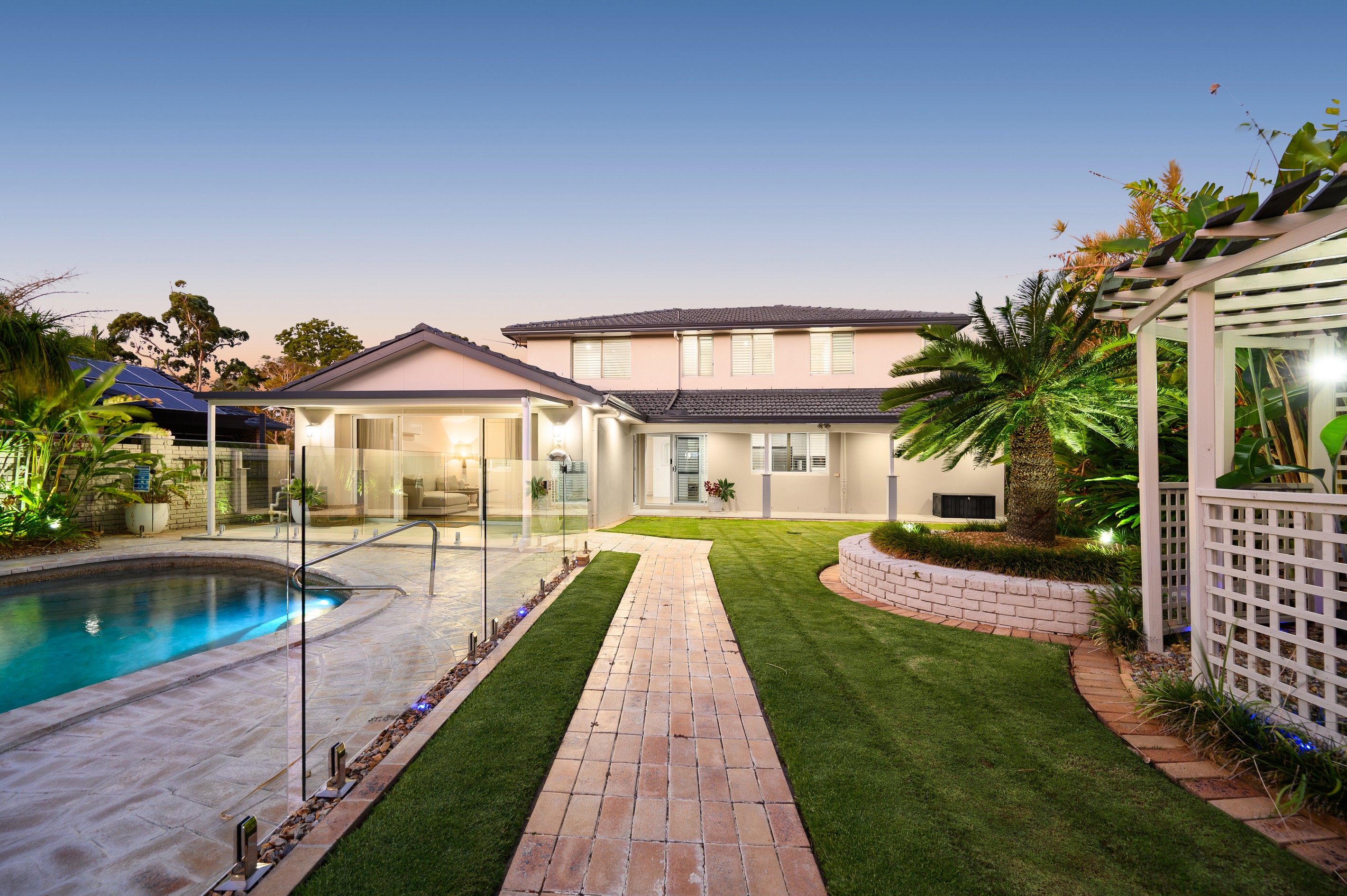 188 Morala Avenue, Runaway Bay, QLD 4216