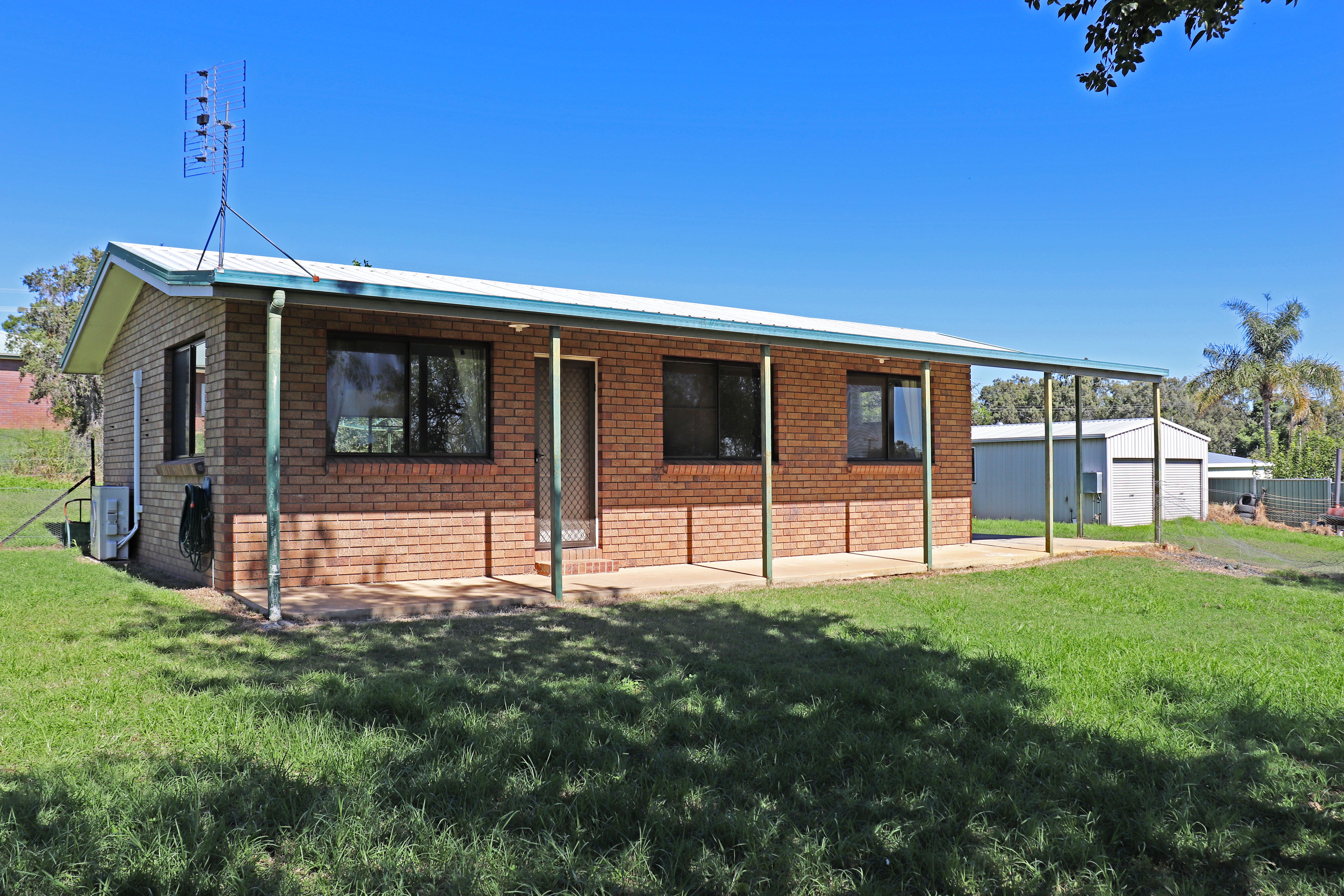14 Diery Street, Rosenthal Heights QLD 4370