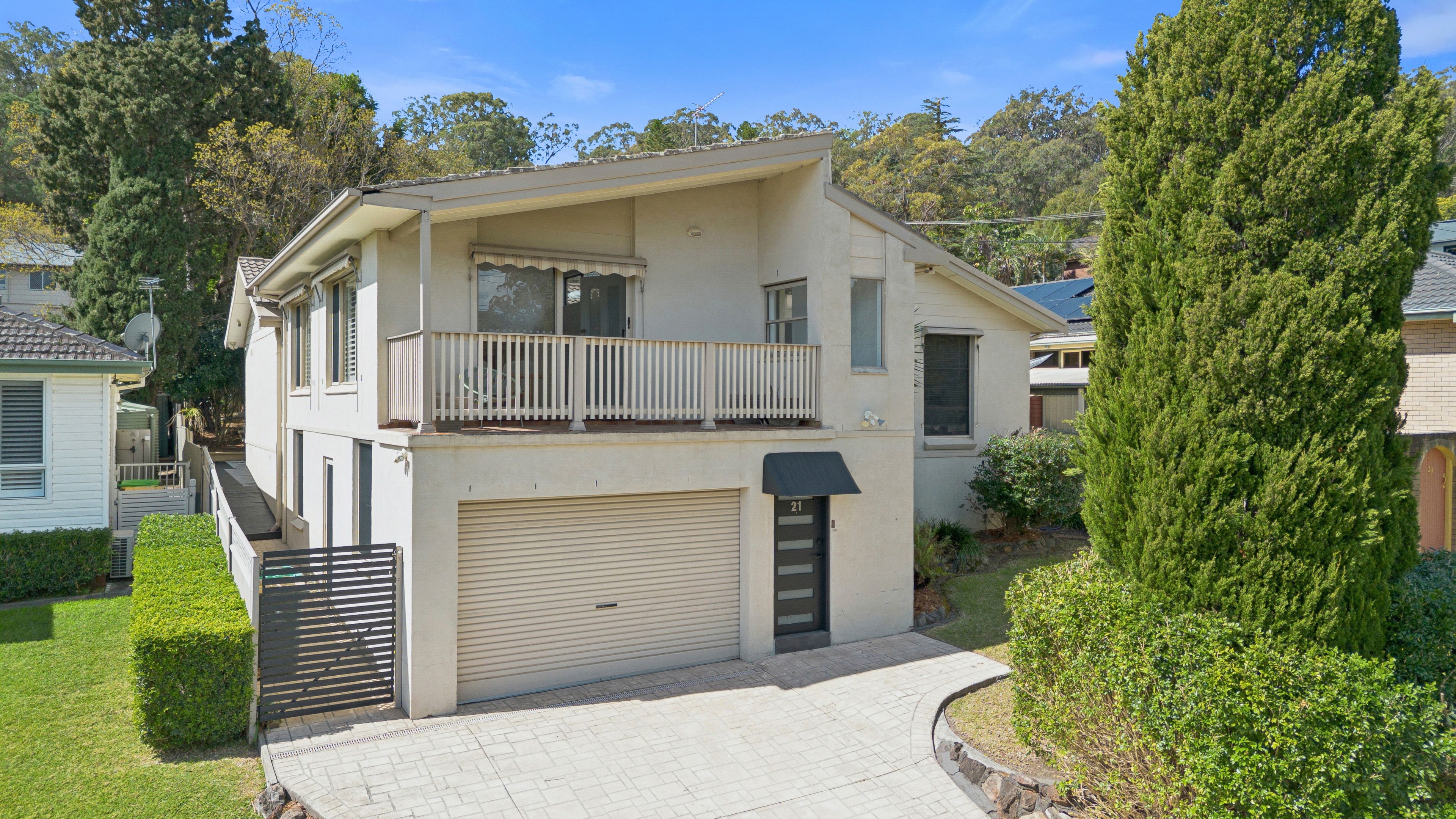 21 Glenview Street — photo from Ray White Dapto & Horsley