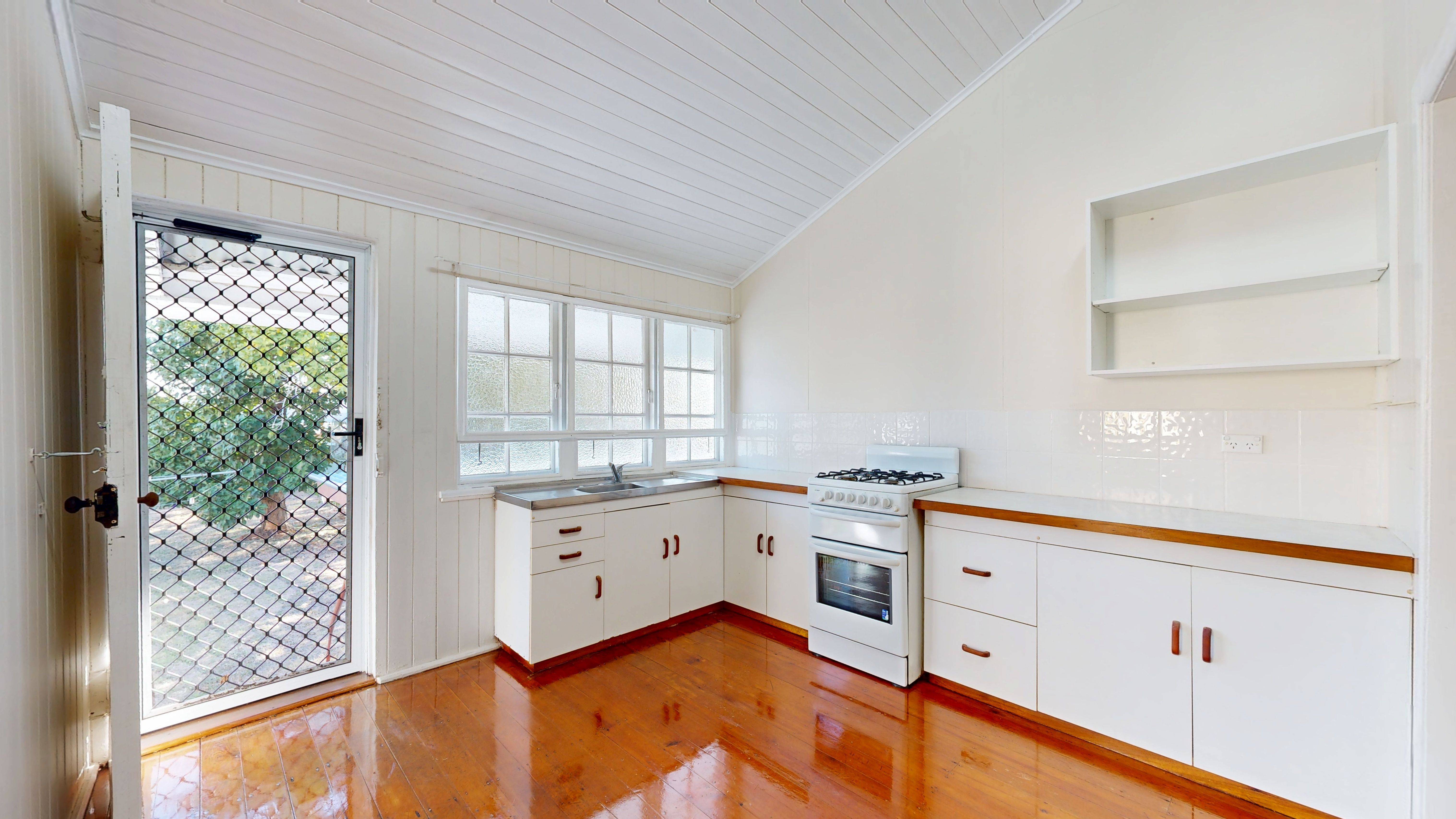 1/48 William Street — photo 2 of 8