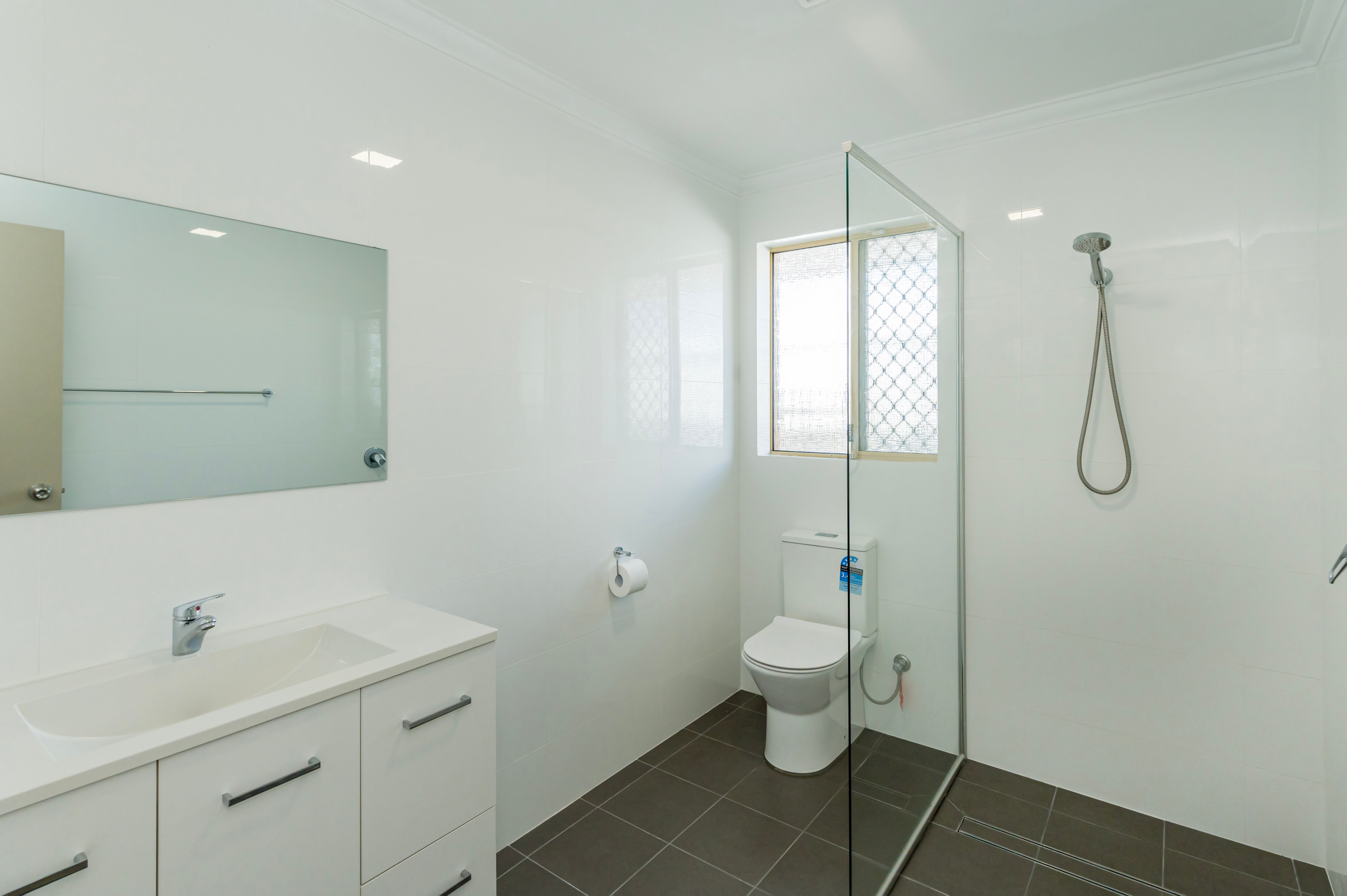 413B Lennard Street — photo 13 of 22