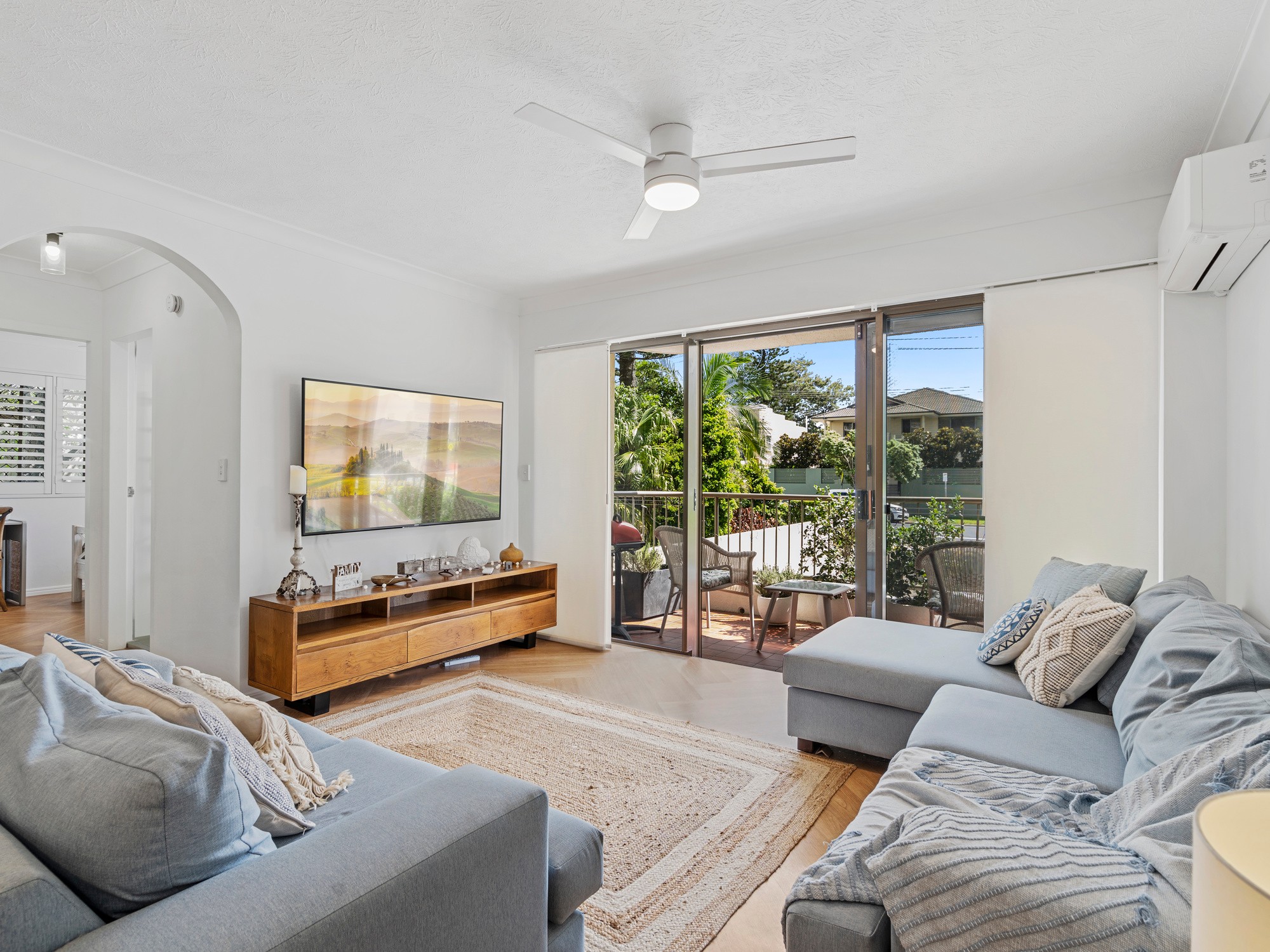 3/9 Bayview Street, Runaway Bay, QLD 4216