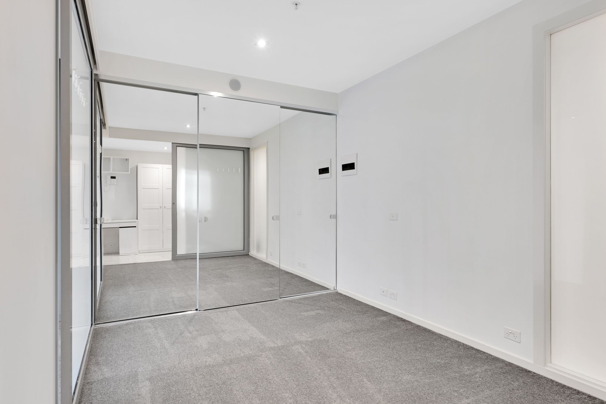 1308/8 Downie Street — photo 5 of 10