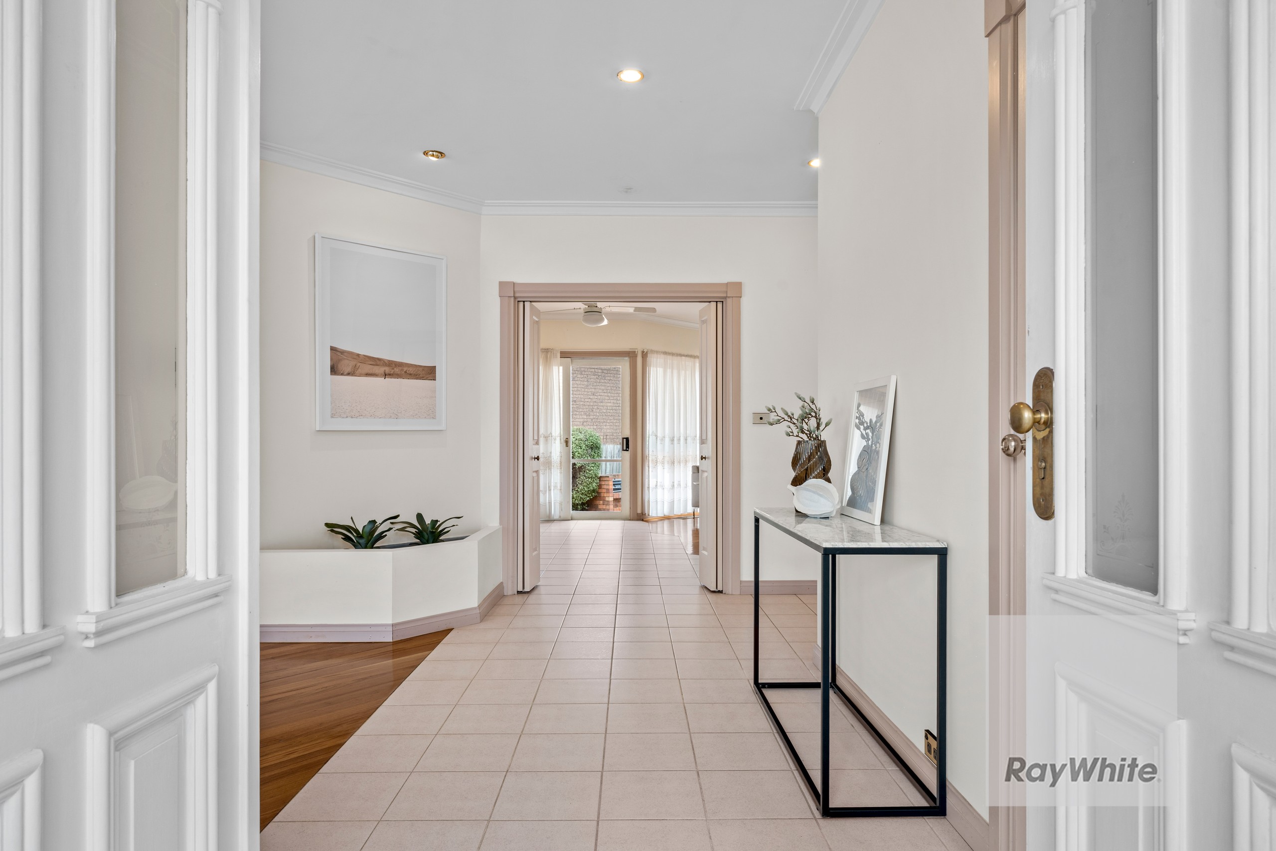 6 Hutchins Circuit, Bundoora, VIC 3083