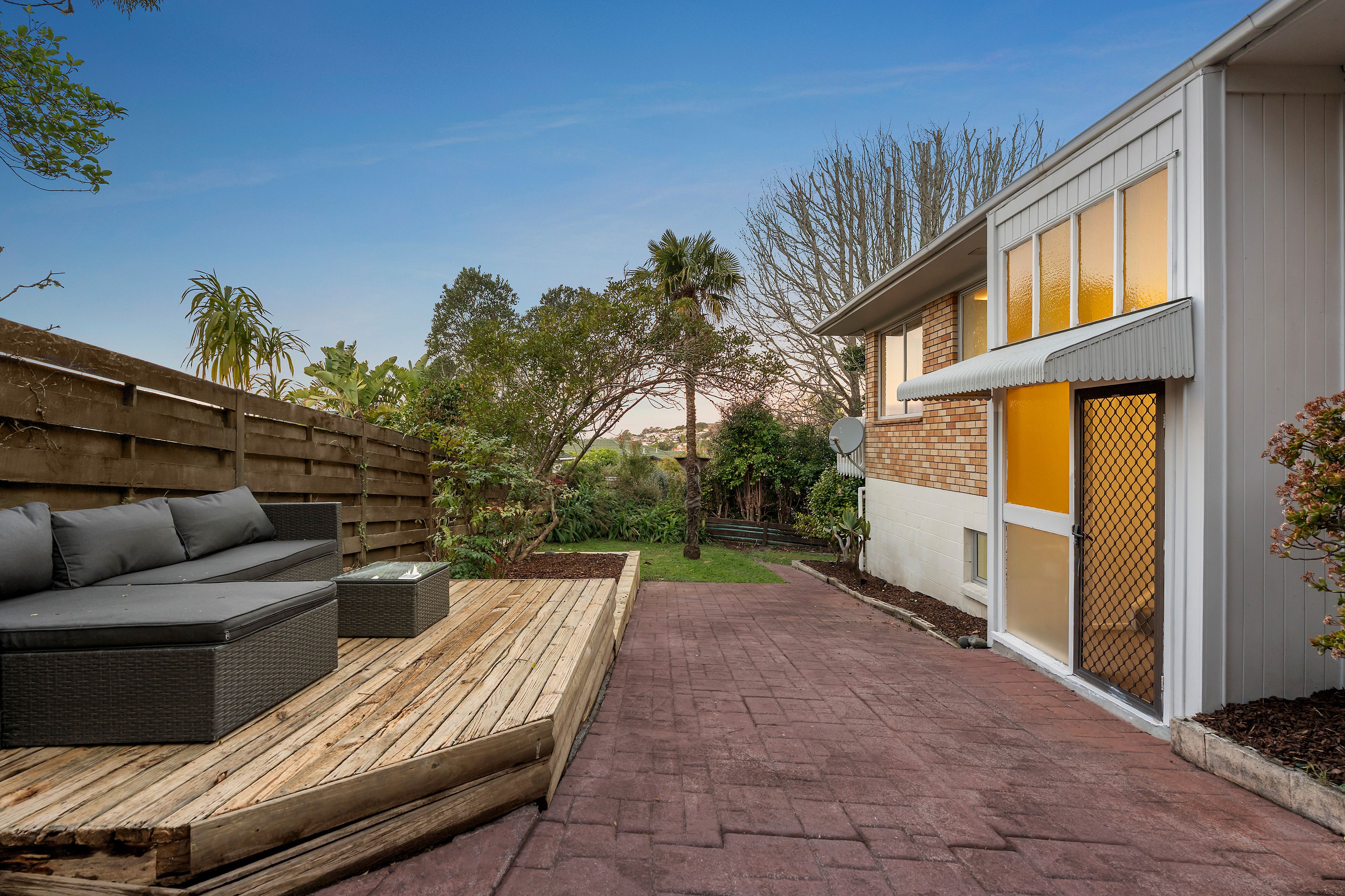 2/13 Gretel Place, Hillcrest, North Shore City