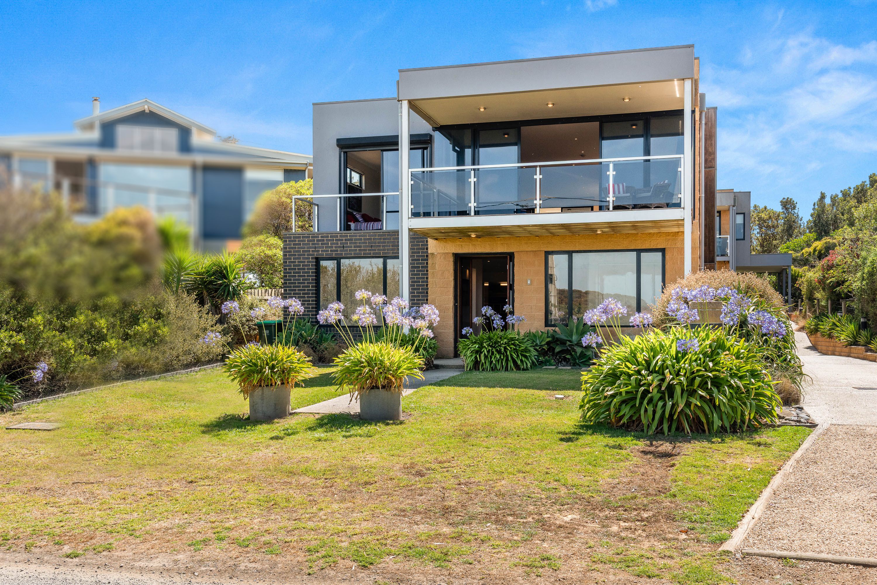 18 The Esplanade, Sunderland Bay, VIC 3922