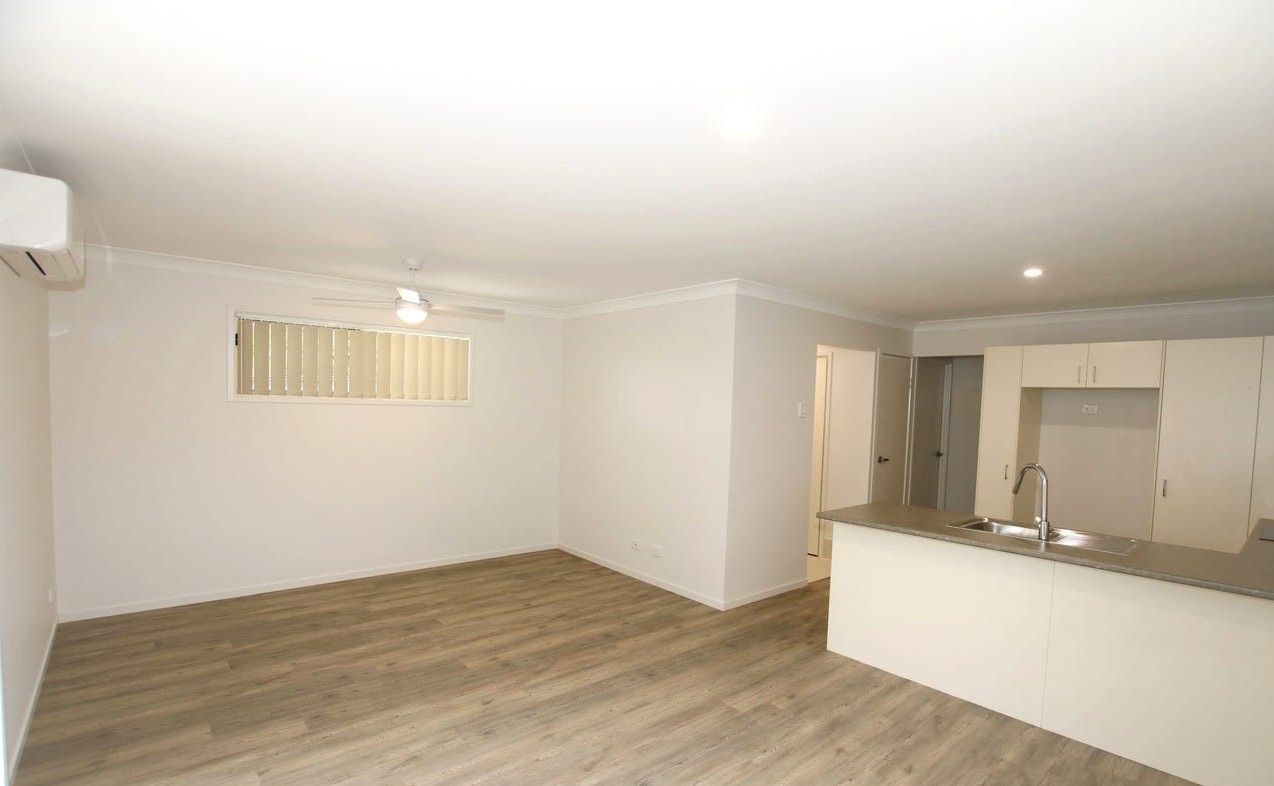 8A Barcrest Court — photo 5 of 11