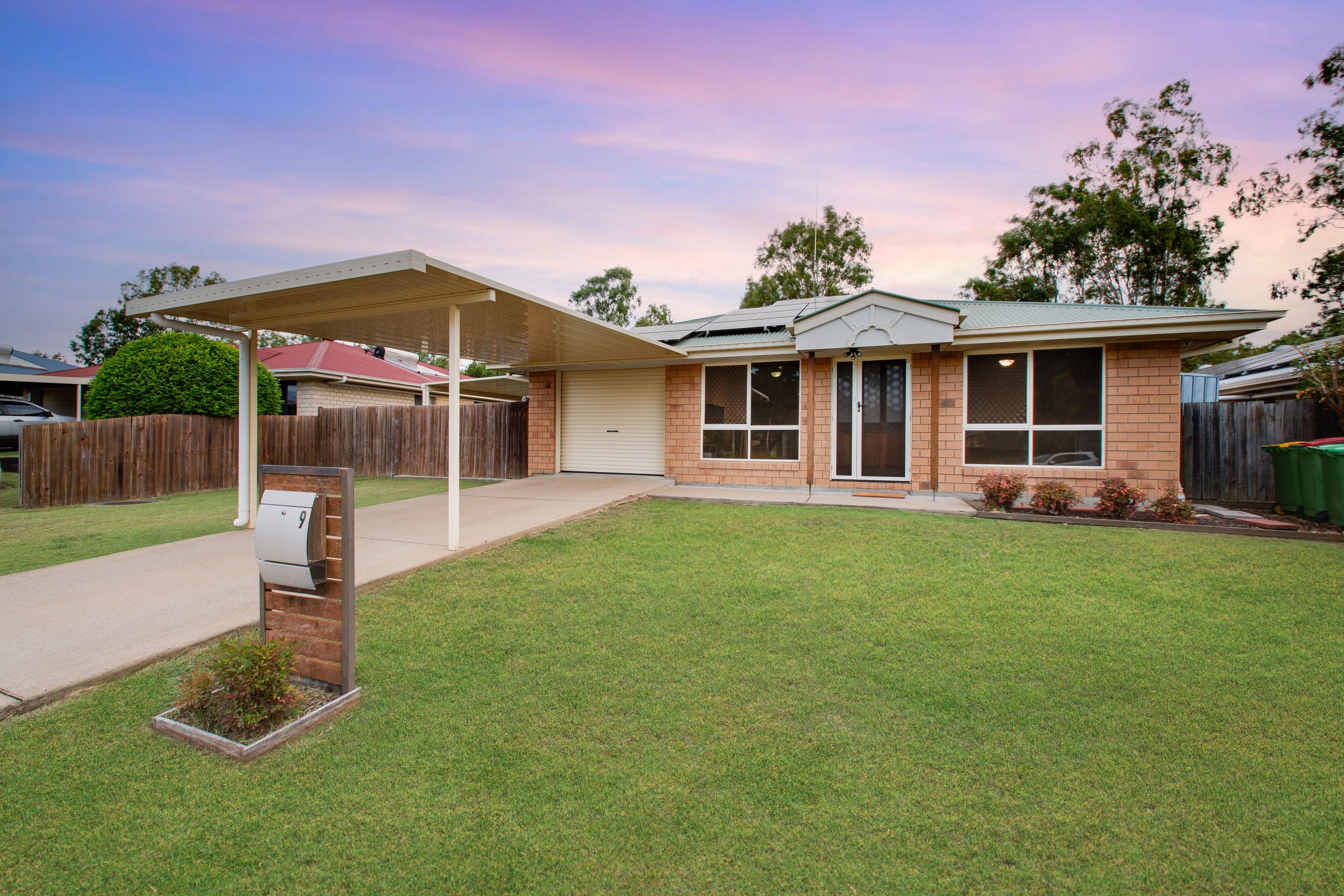 9 Comona Court, Wulkuraka QLD 4305