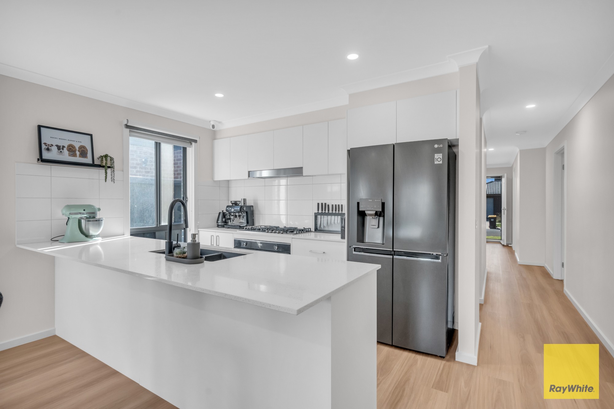 8 Ambrose Street, Rockbank, VIC 3335