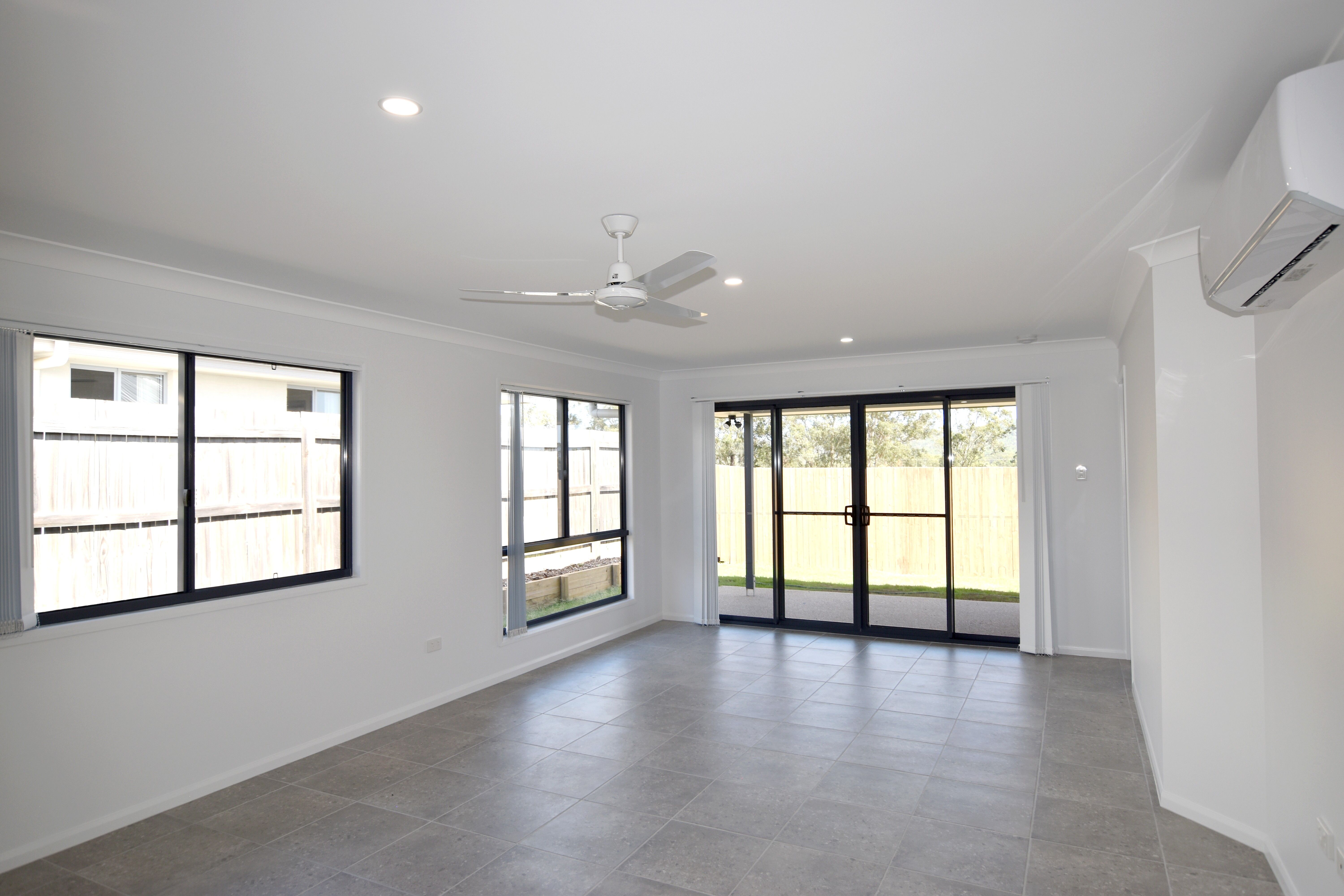 9 Seagull Boulevard, Kirkwood, QLD 4680