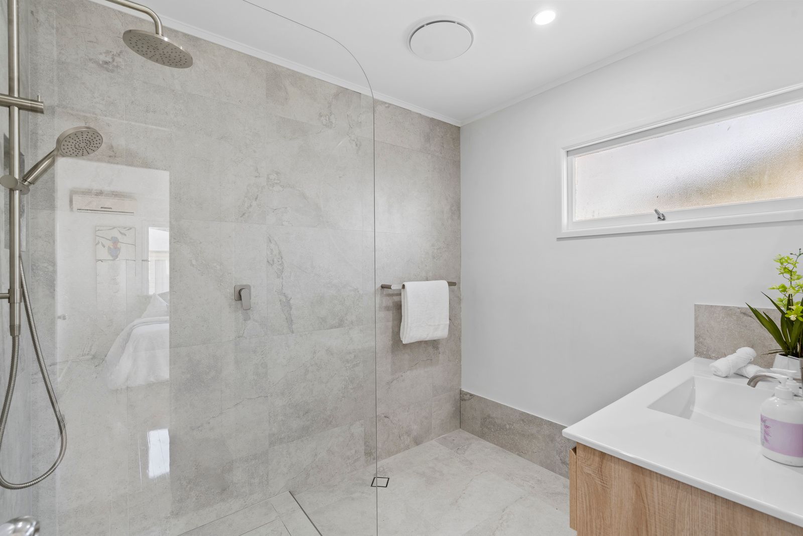22 Dunkeld Street — photo 17 of 24