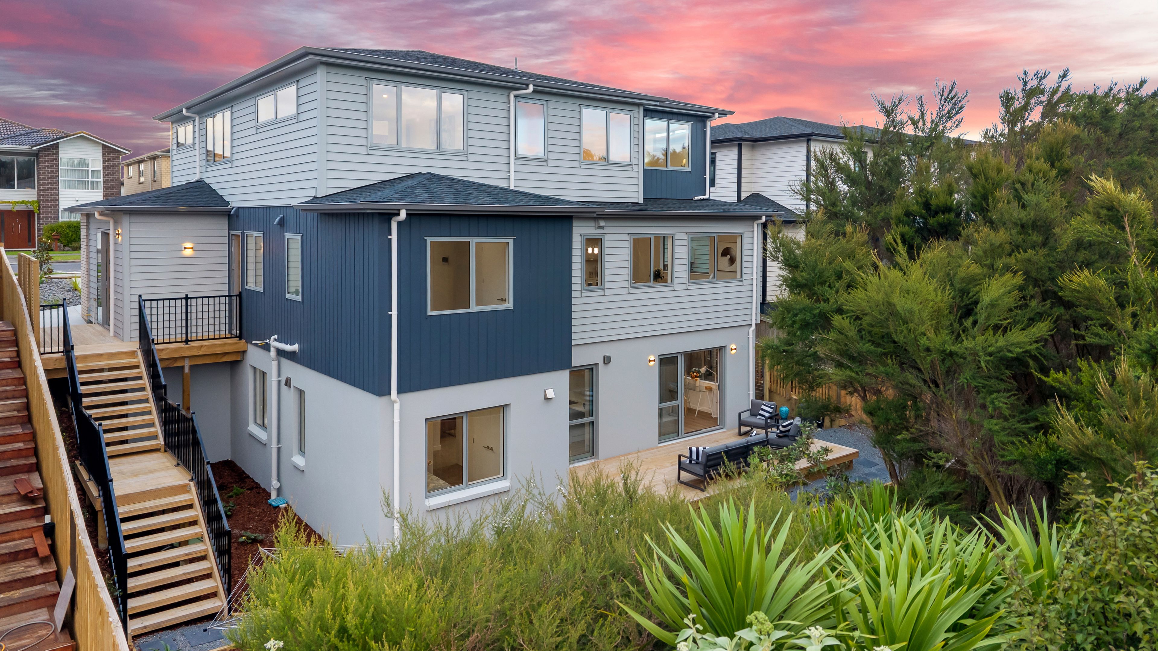 18 Castlebane Drive, Flat Bush, Manukau City