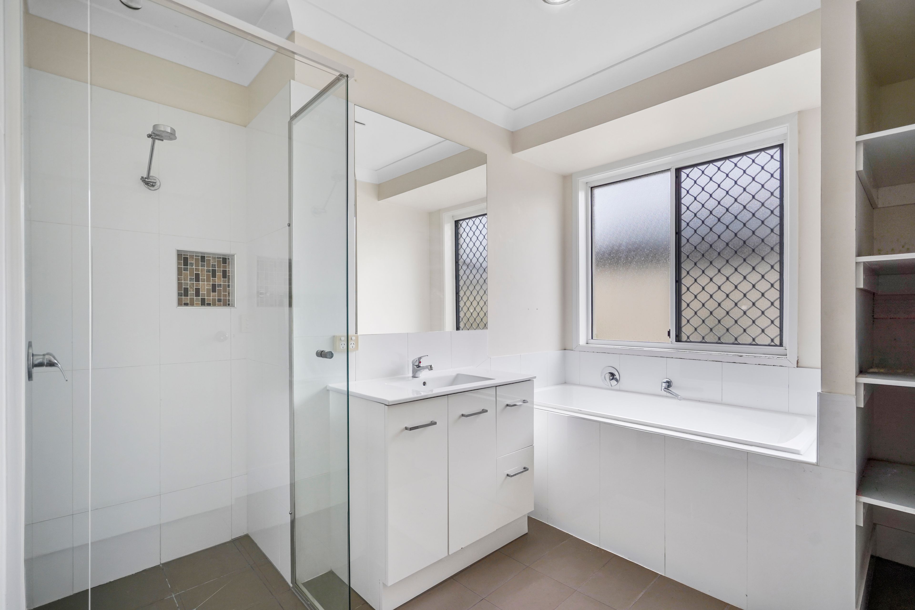 8 Pinkwood Court — photo 12 of 18