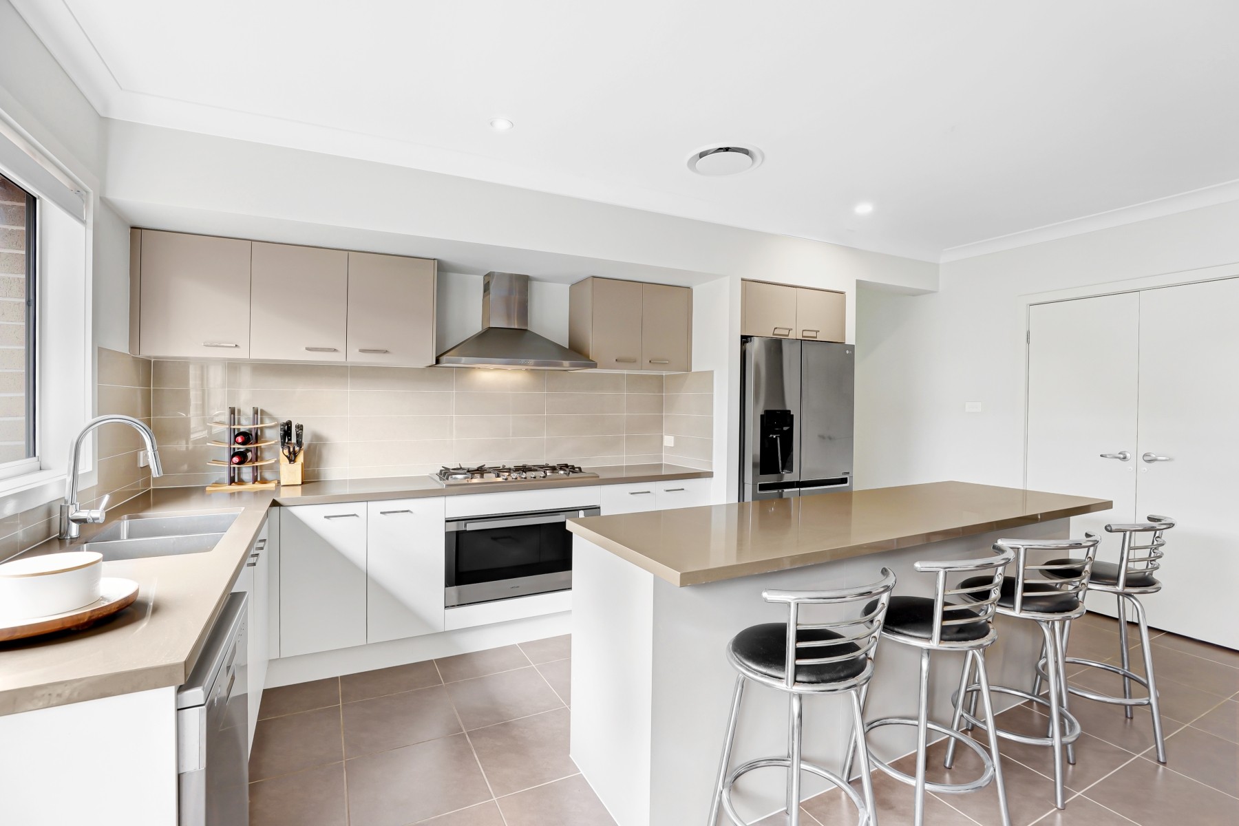 11 Lieutenant Street, JORDAN SPRINGS, NSW 2747
