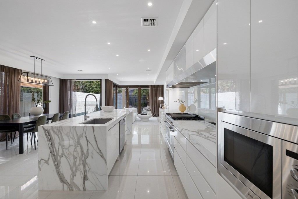 20b Barker Street, Cheltenham, VIC 3192