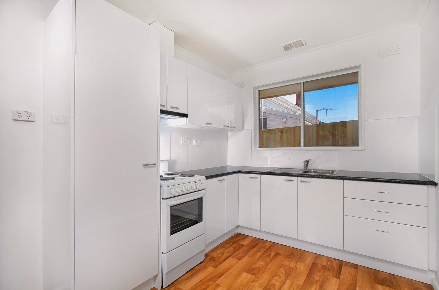 2/2 Woolton Avenue, Thornbury, VIC 3071
