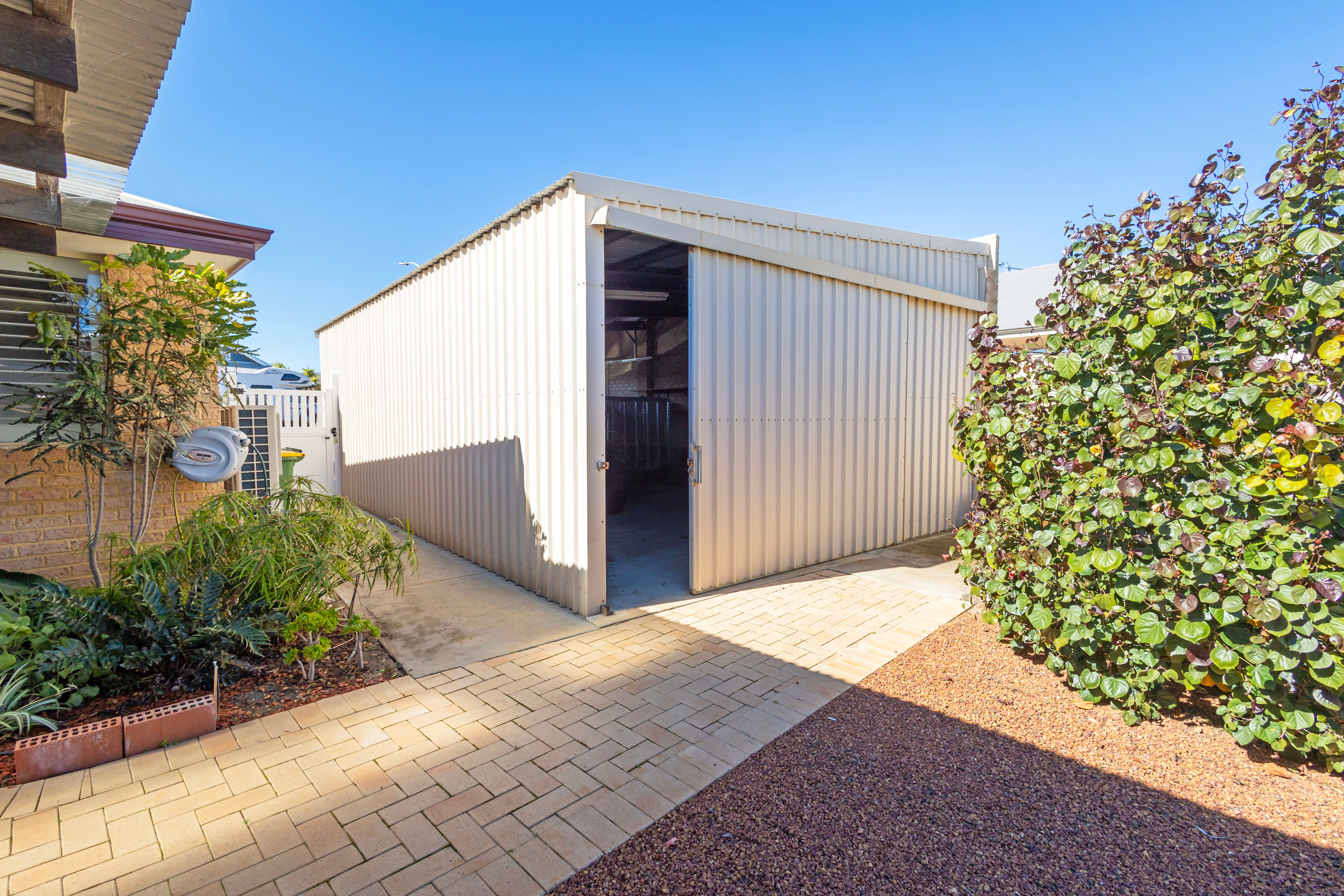 7 Corella Loop — photo 22 of 29