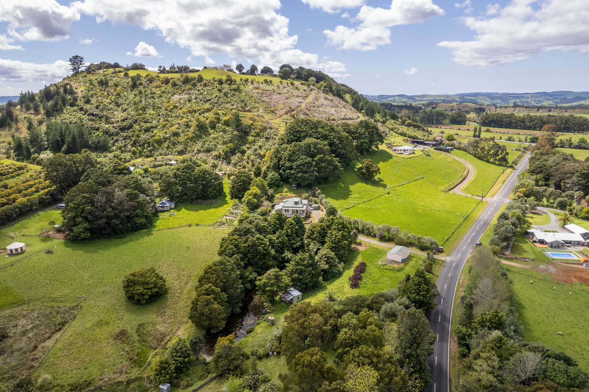 168 Tangihua Road photo 38