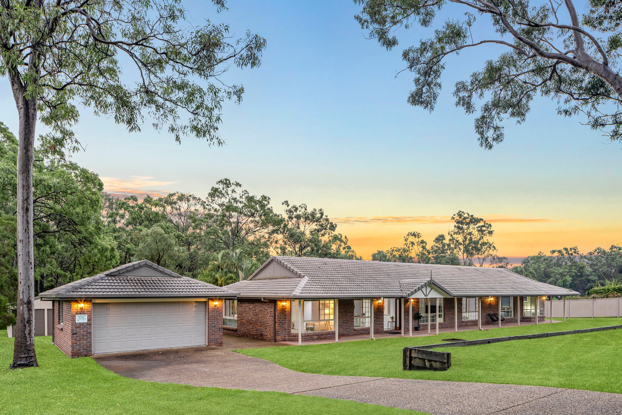 8 Renford Court, Ormeau, QLD 4208
