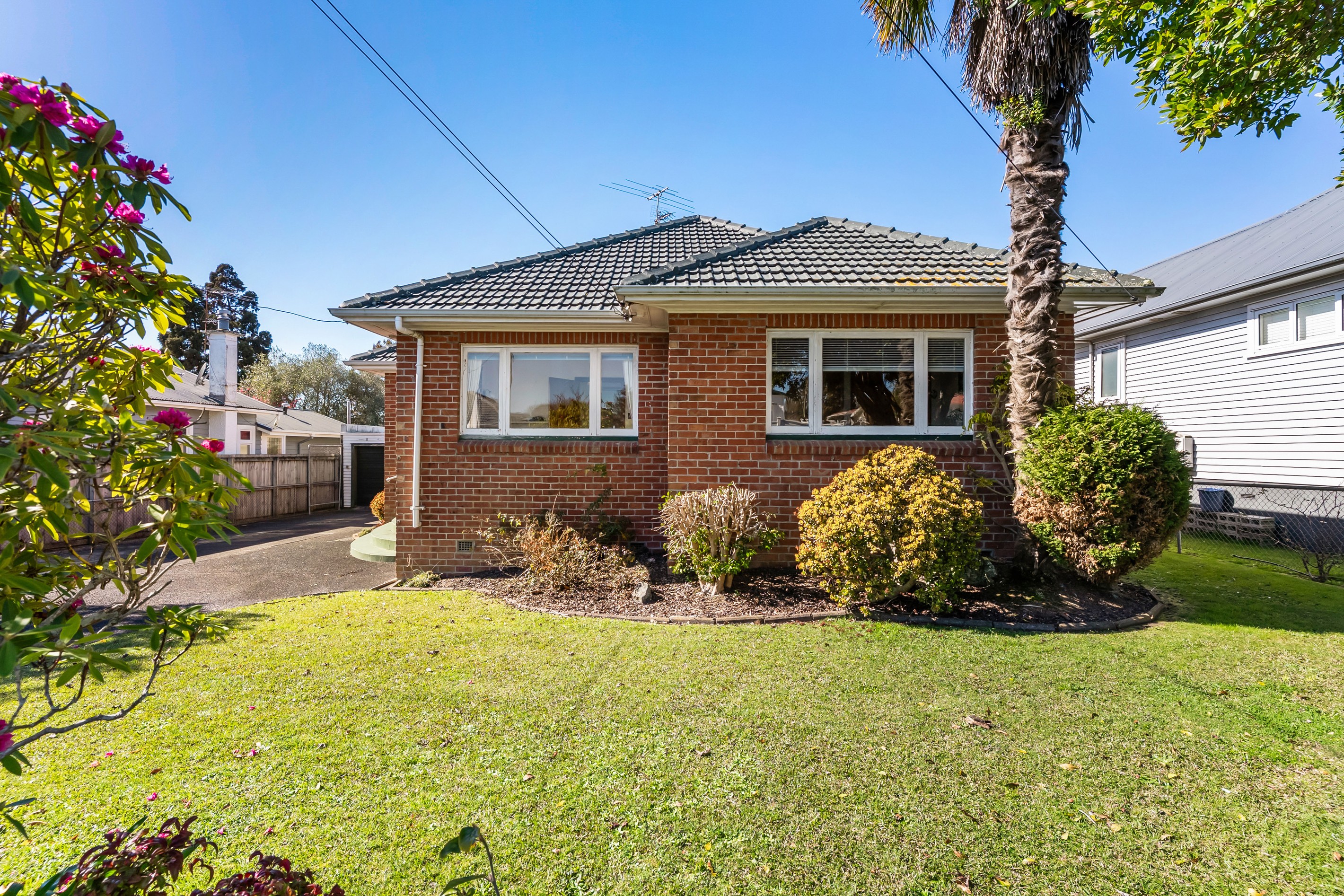 52 Bollard Avenue, New Windsor, Auckland City