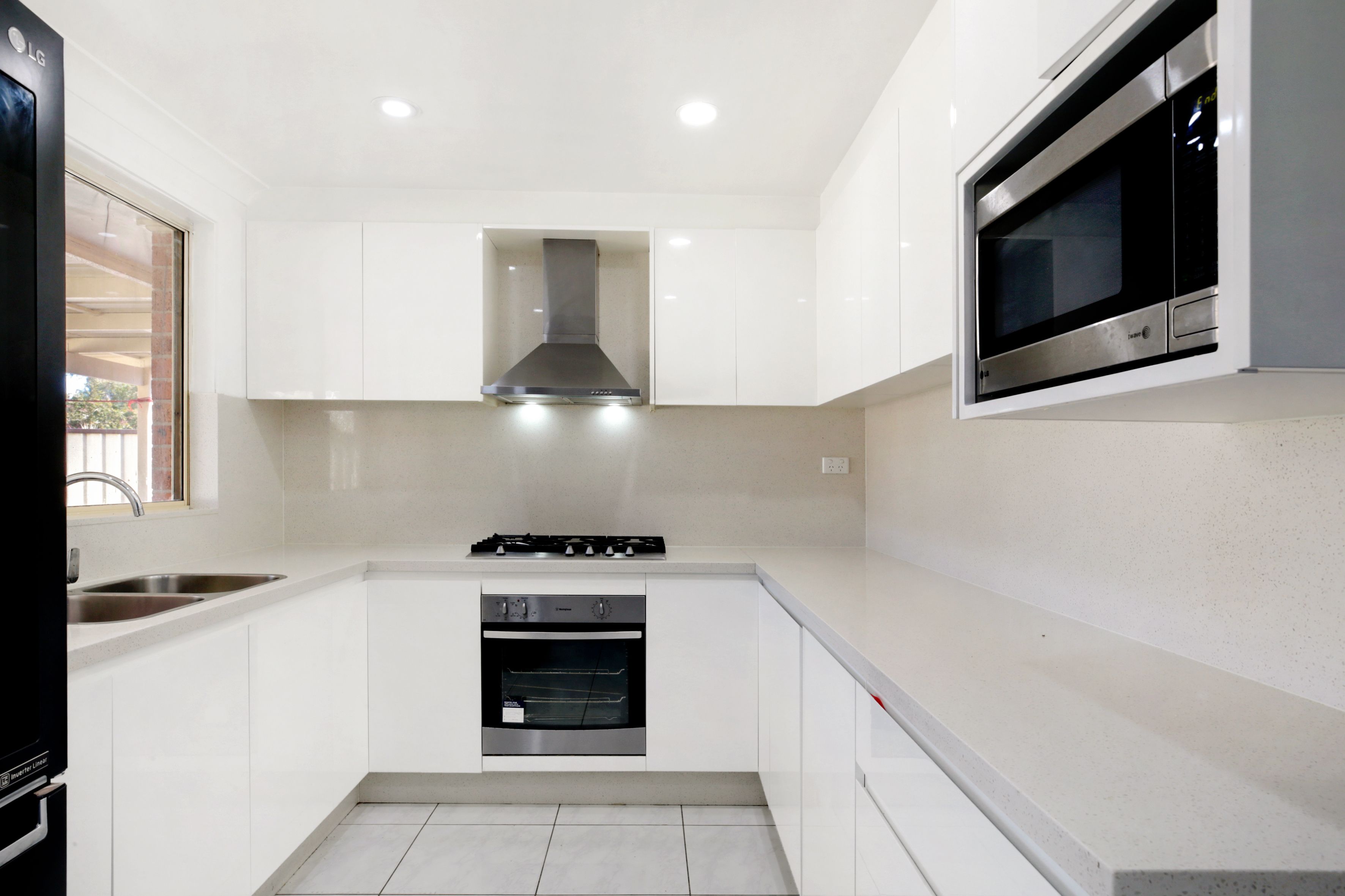 4/2 Werona Avenue, Claremont Meadows, NSW 2747