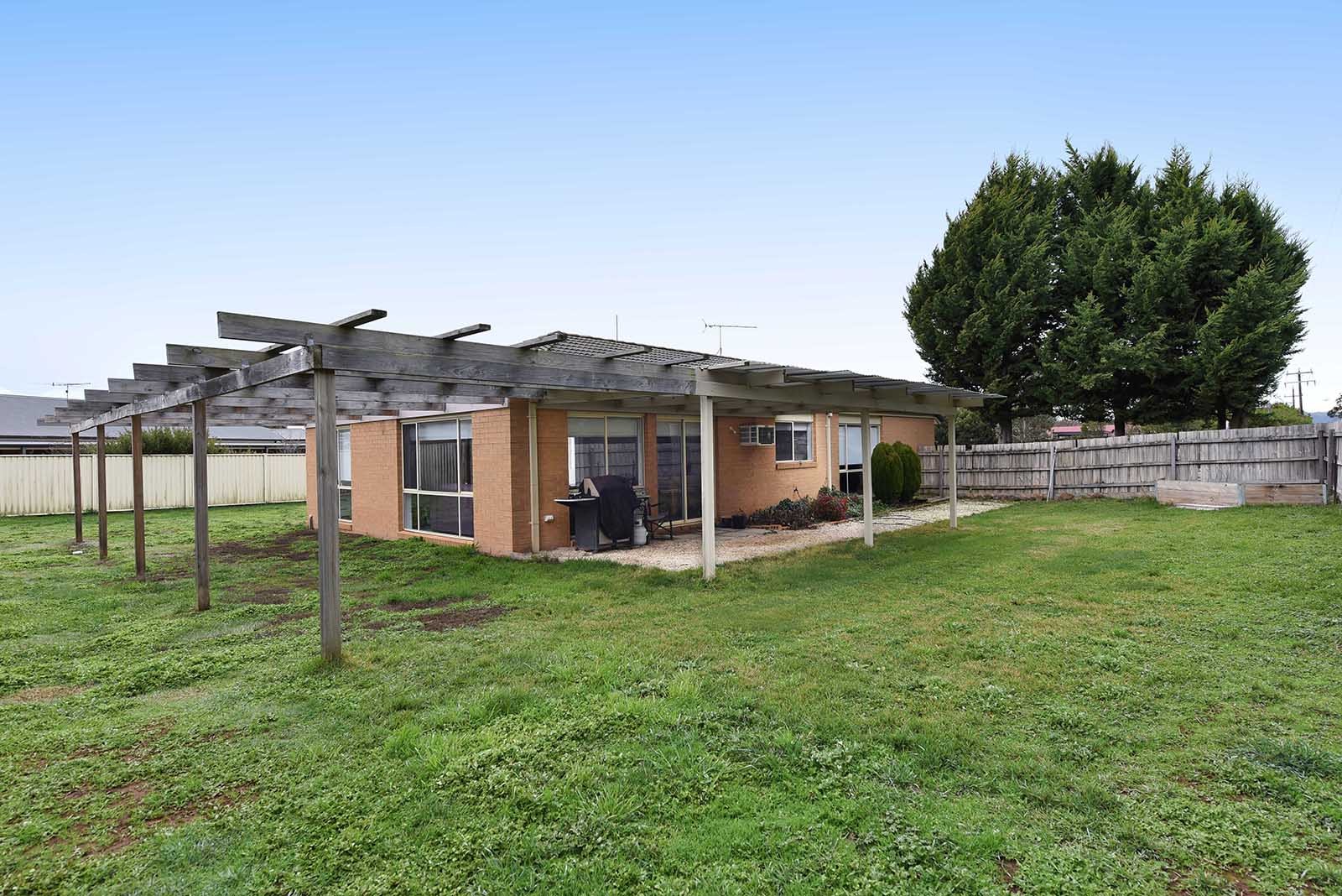 1 James Patrick Way, Lancefield, VIC 3435
